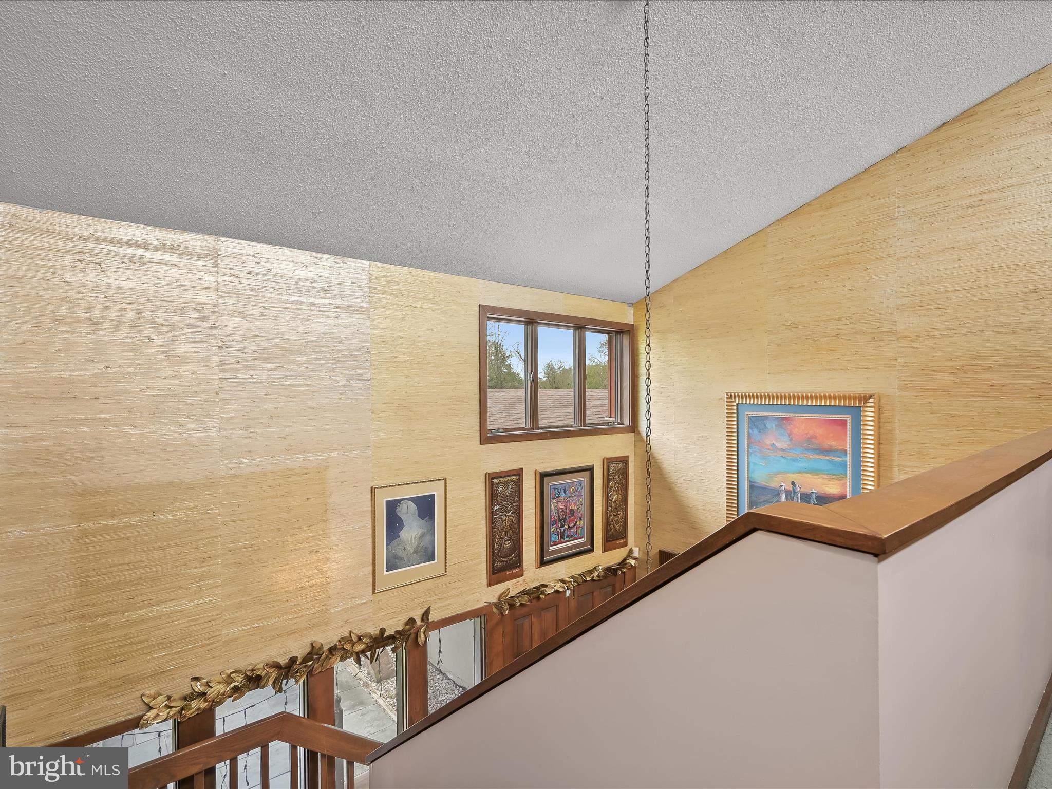 TOWN CENTER - Residential