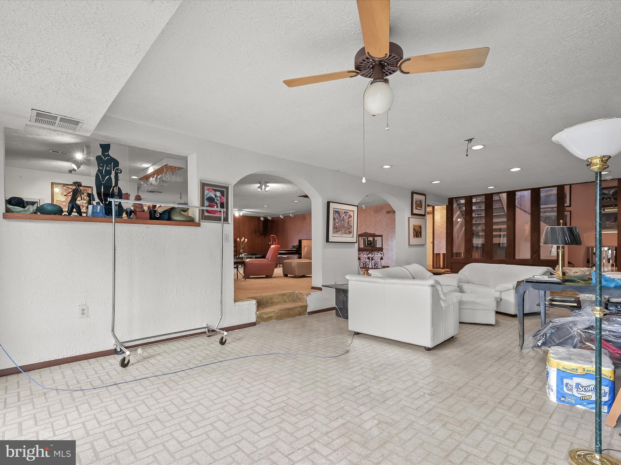 TOWN CENTER - Residential