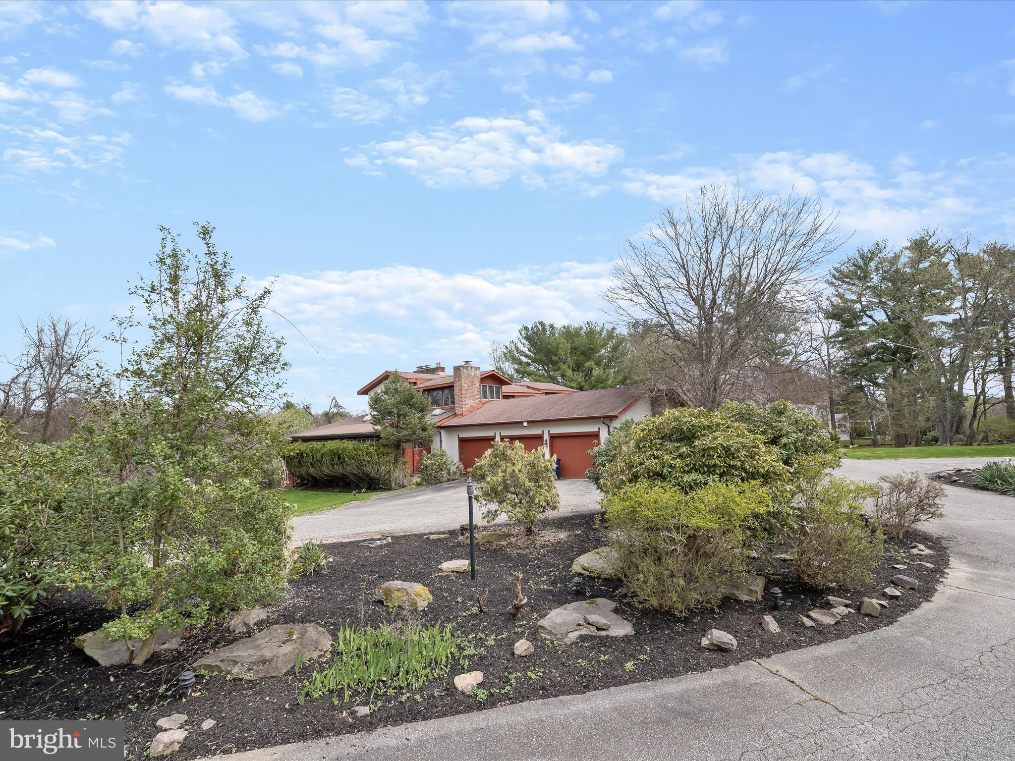 TOWN CENTER - Residential