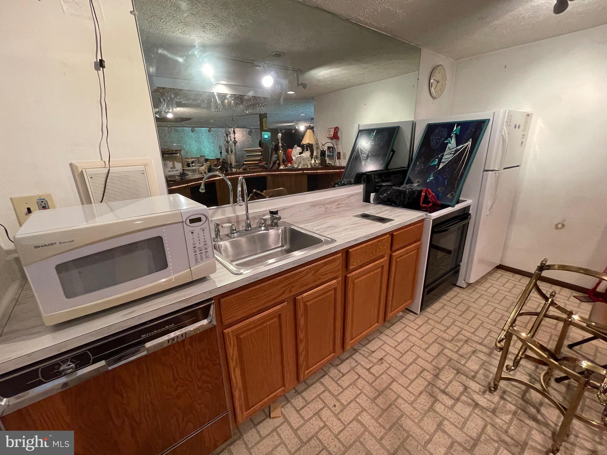 TOWN CENTER - Residential