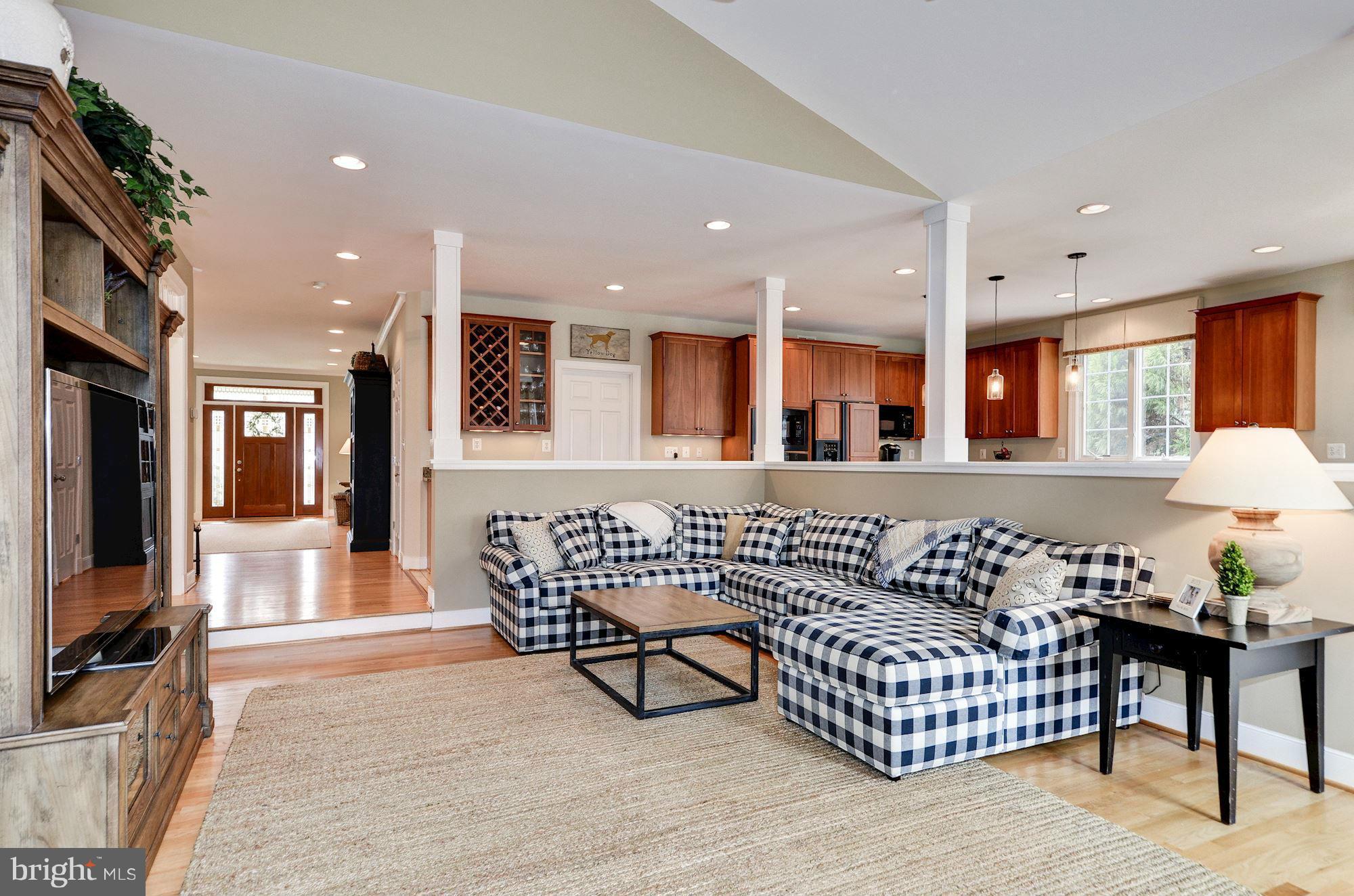 FRANKLIN PARK - Residential