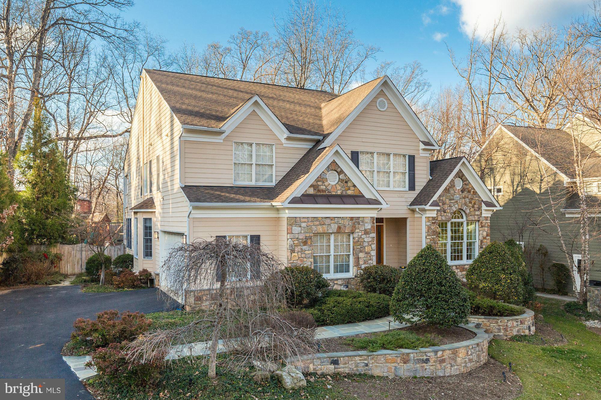 FRANKLIN PARK - Residential