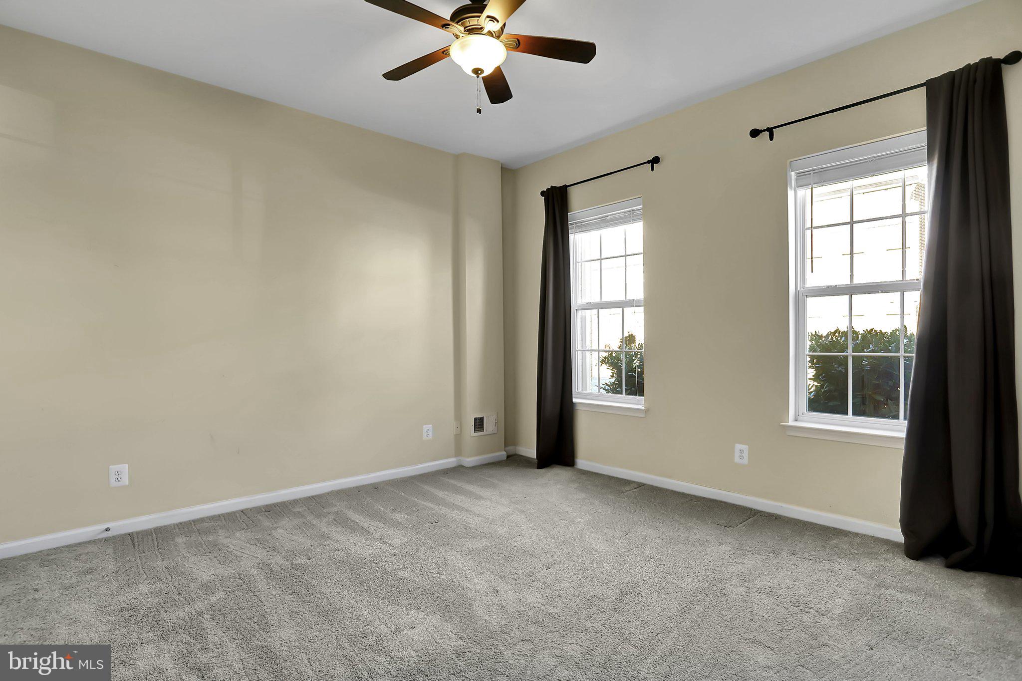 OAKLAWN - Residential