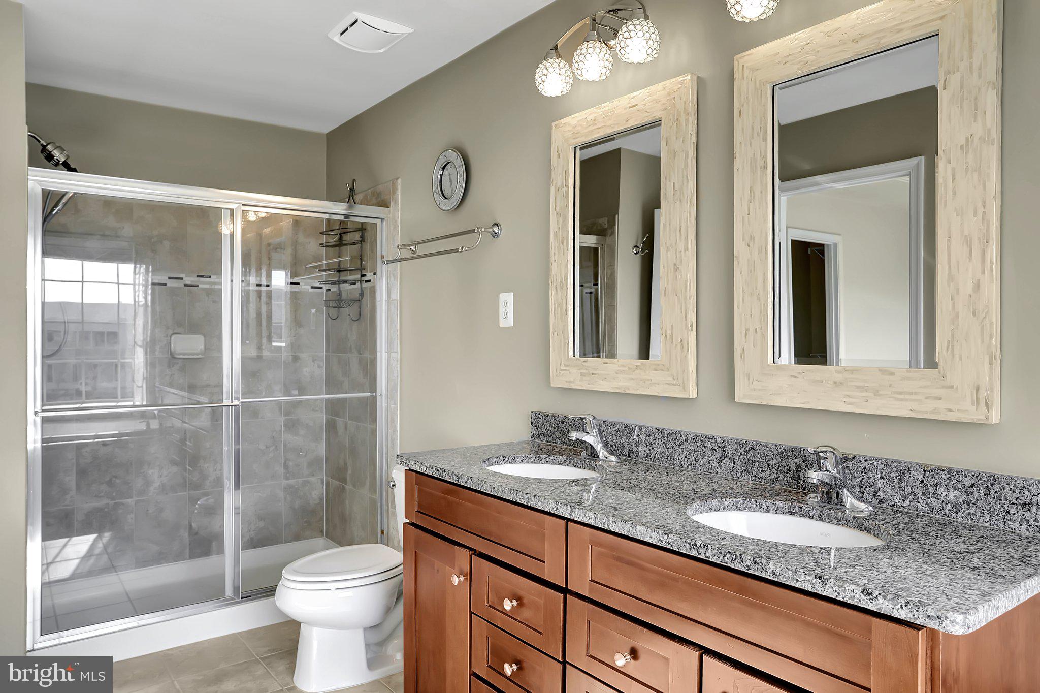 OAKLAWN - Residential