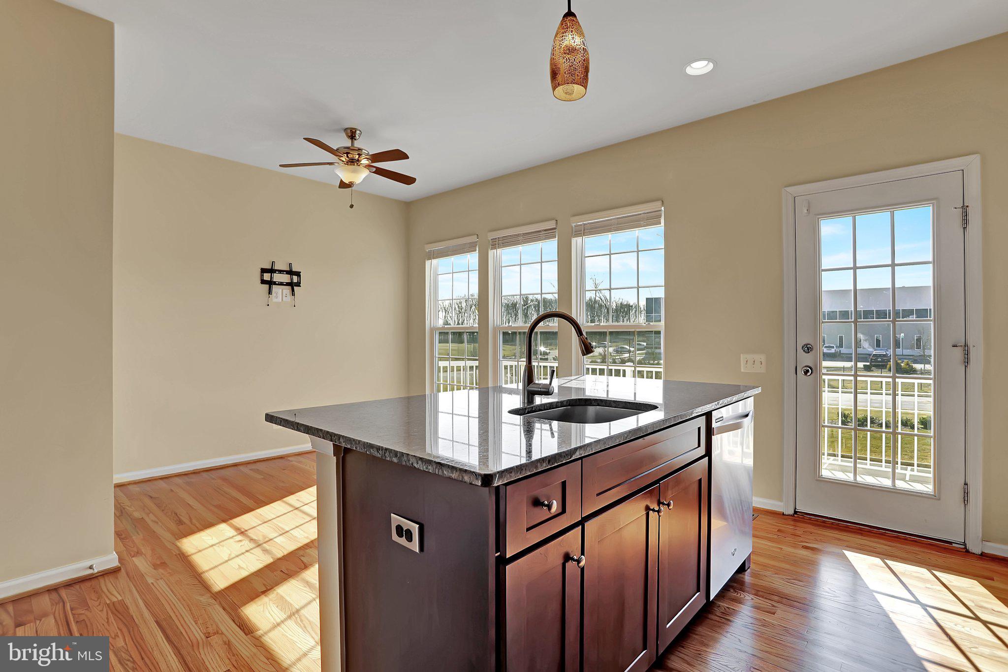 OAKLAWN - Residential