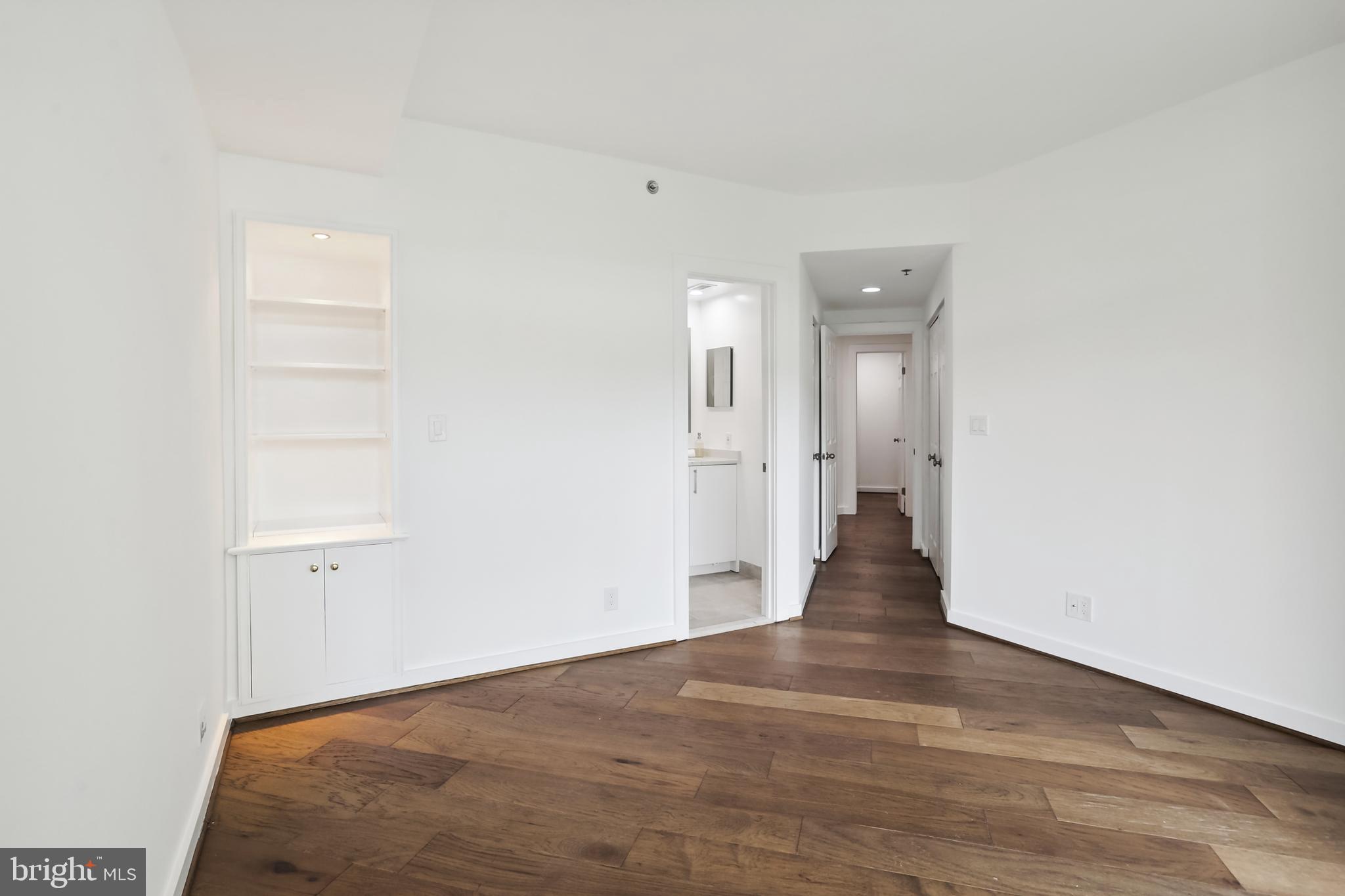 SOMERSET HOUSE CONDOS - Residential