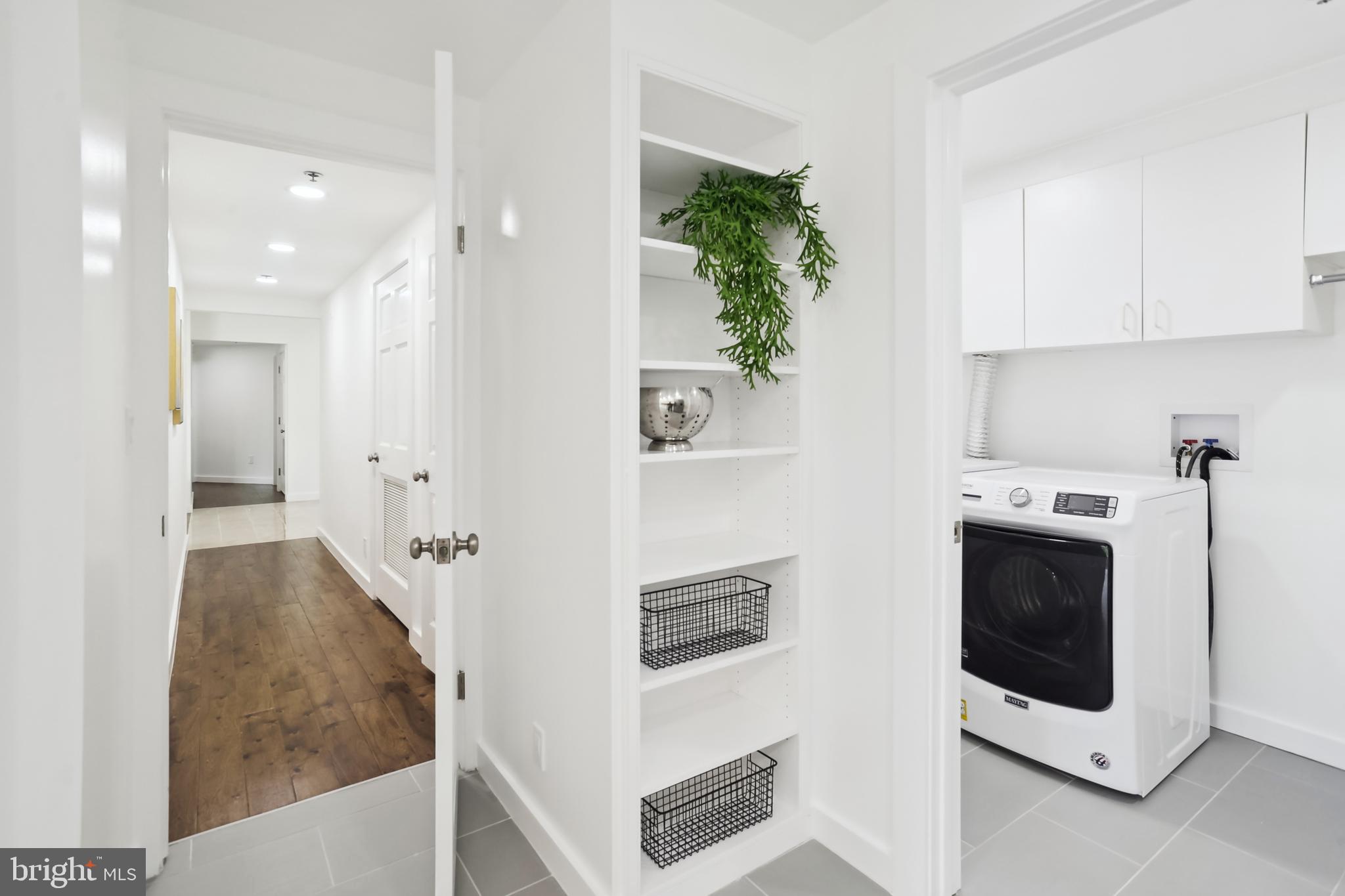 SOMERSET HOUSE CONDOS - Residential