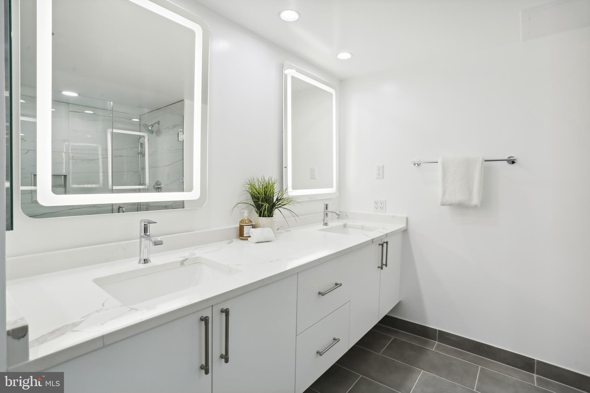 SOMERSET HOUSE CONDOS - Residential