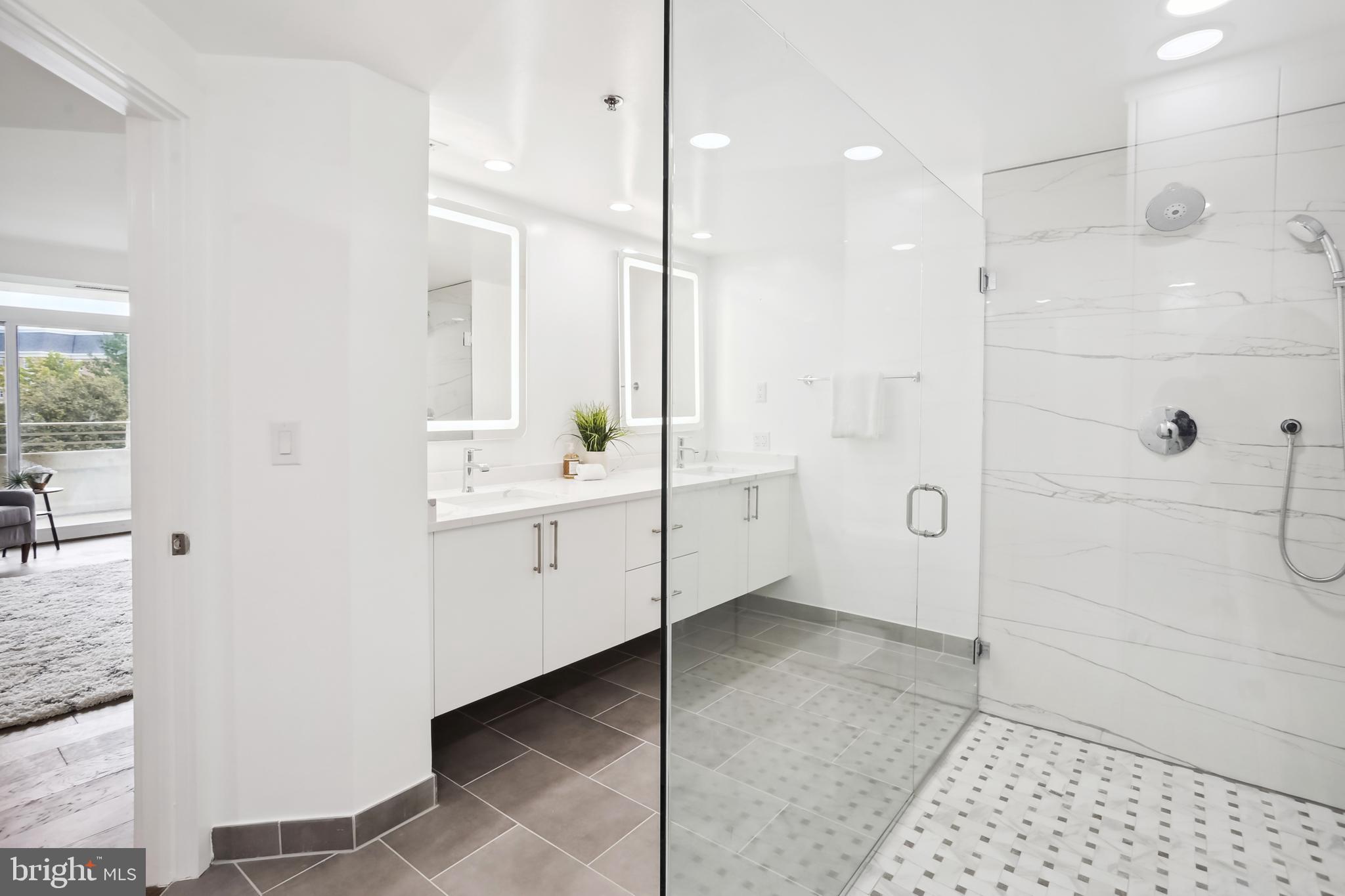 SOMERSET HOUSE CONDOS - Residential