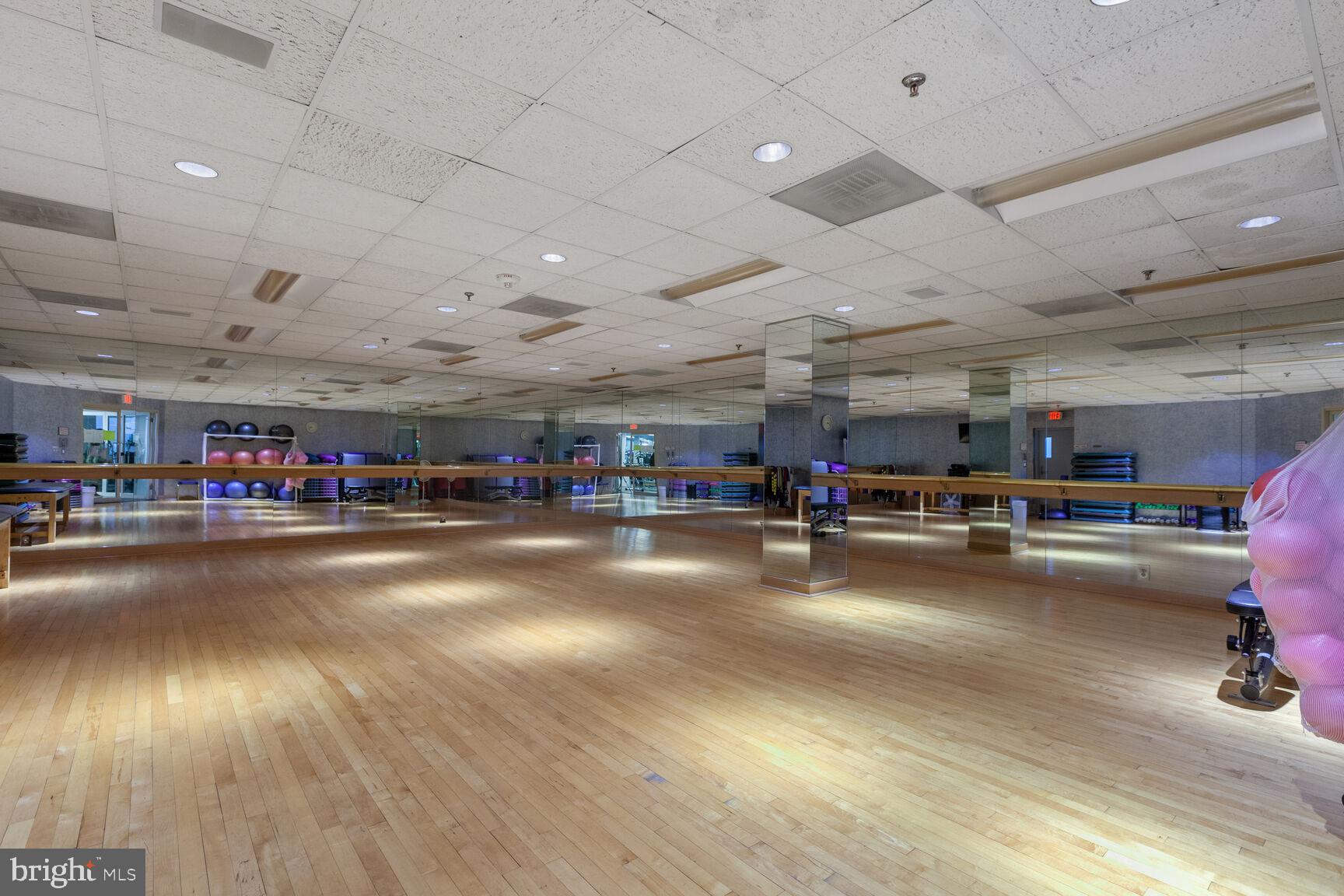 SOMERSET HOUSE CONDOS - Residential