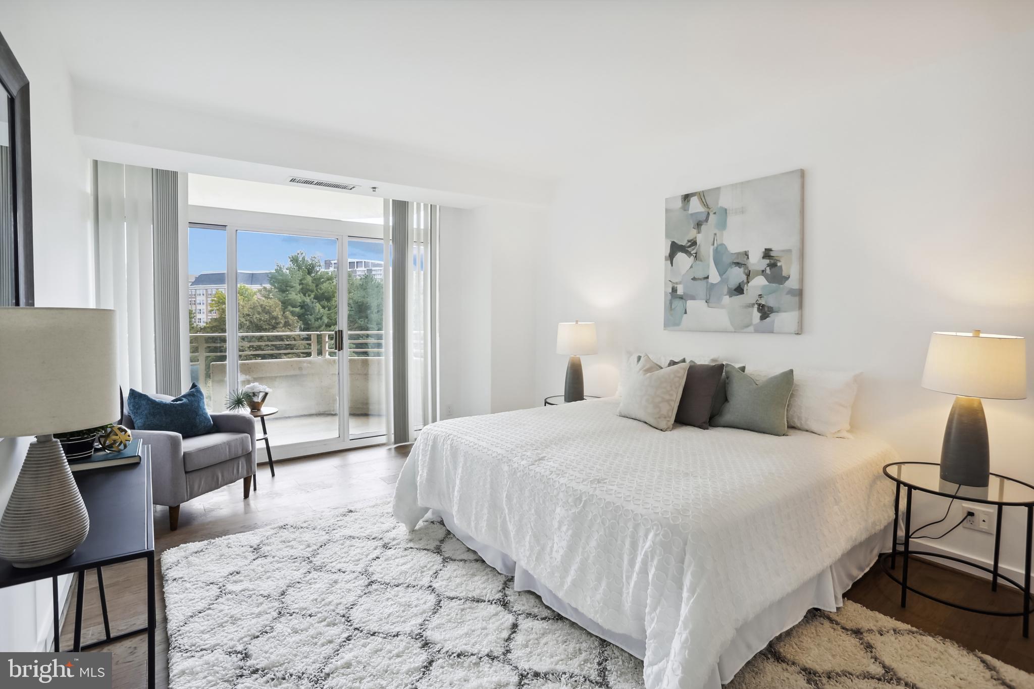 SOMERSET HOUSE CONDOS - Residential