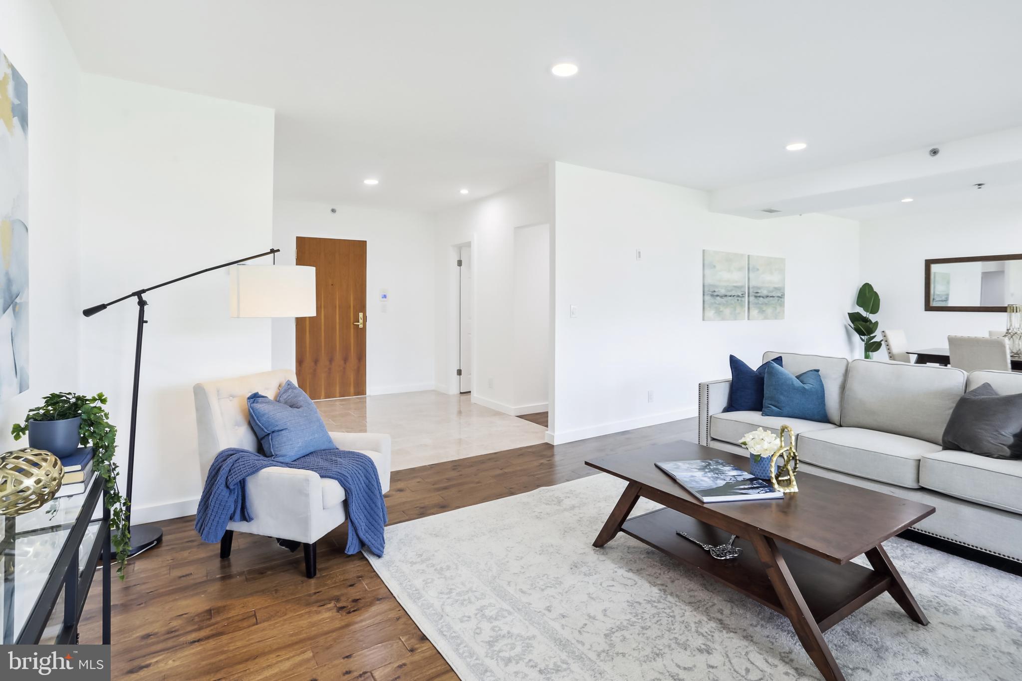 SOMERSET HOUSE CONDOS - Residential