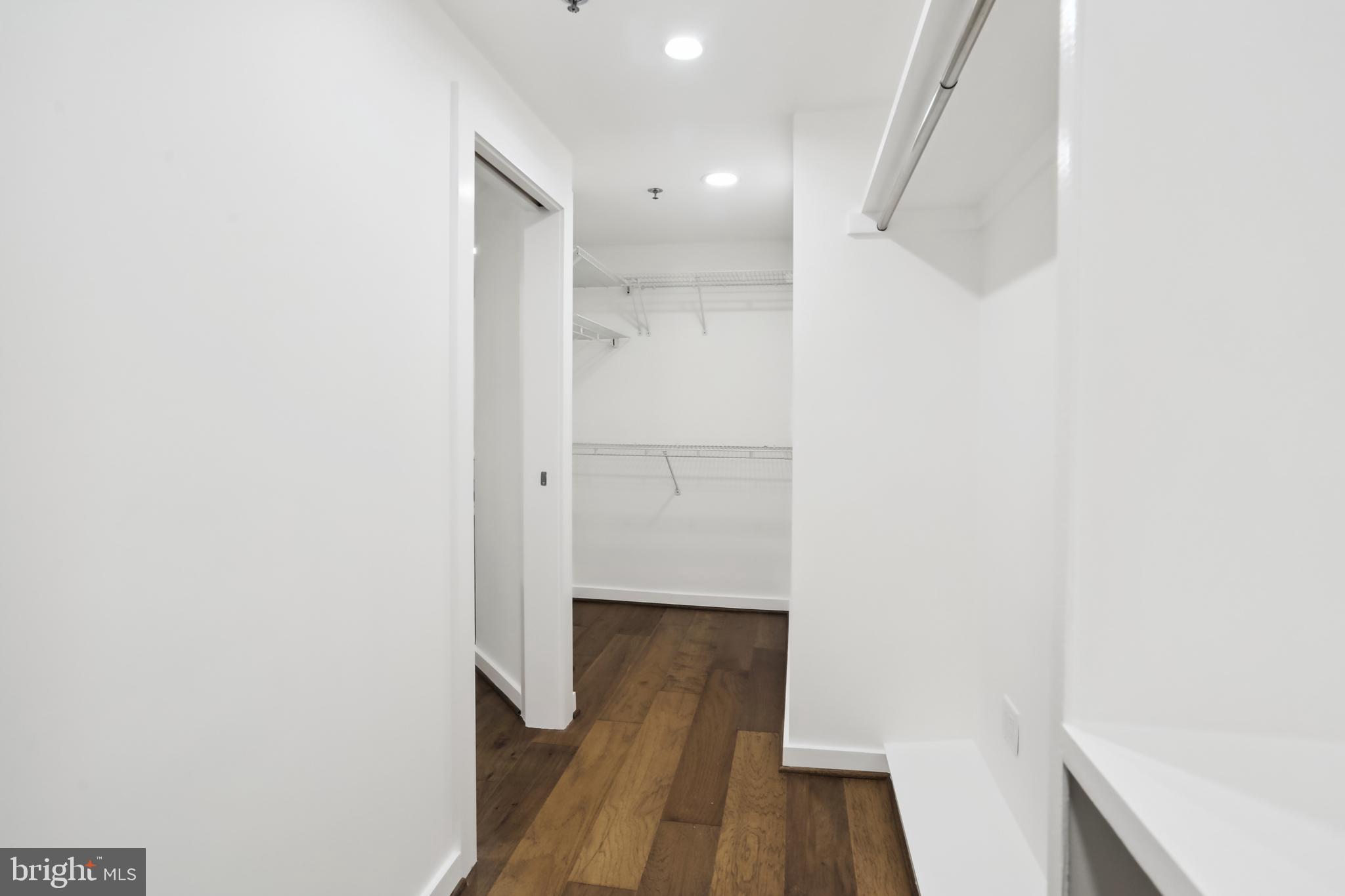 SOMERSET HOUSE CONDOS - Residential