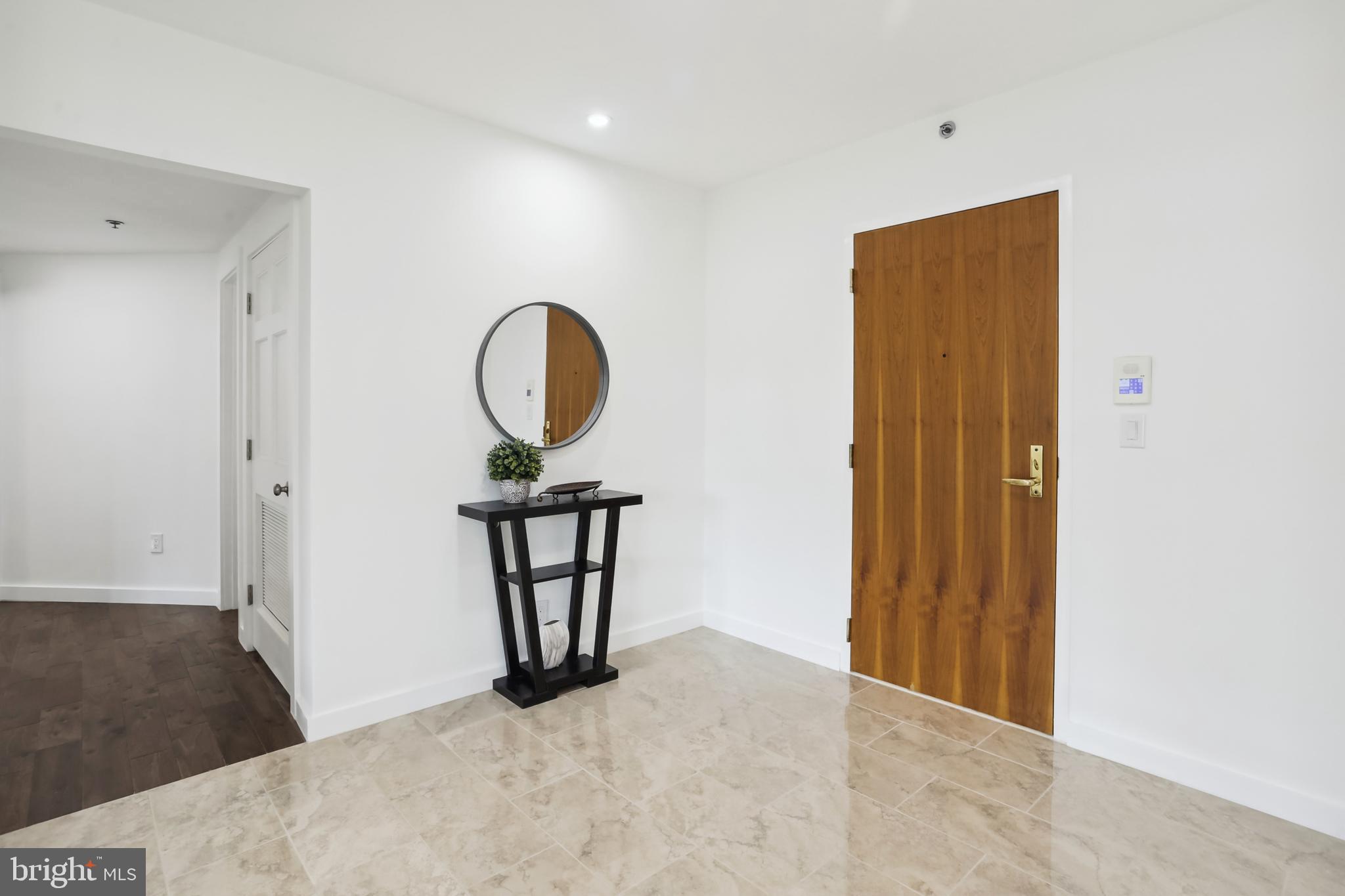 SOMERSET HOUSE CONDOS - Residential