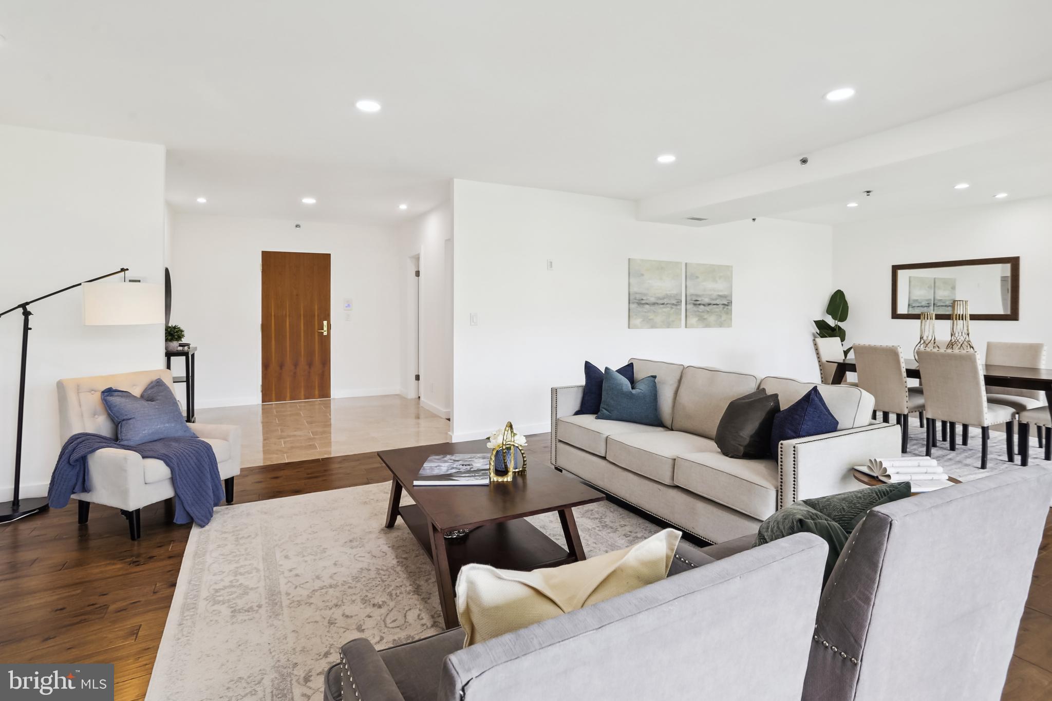 SOMERSET HOUSE CONDOS - Residential