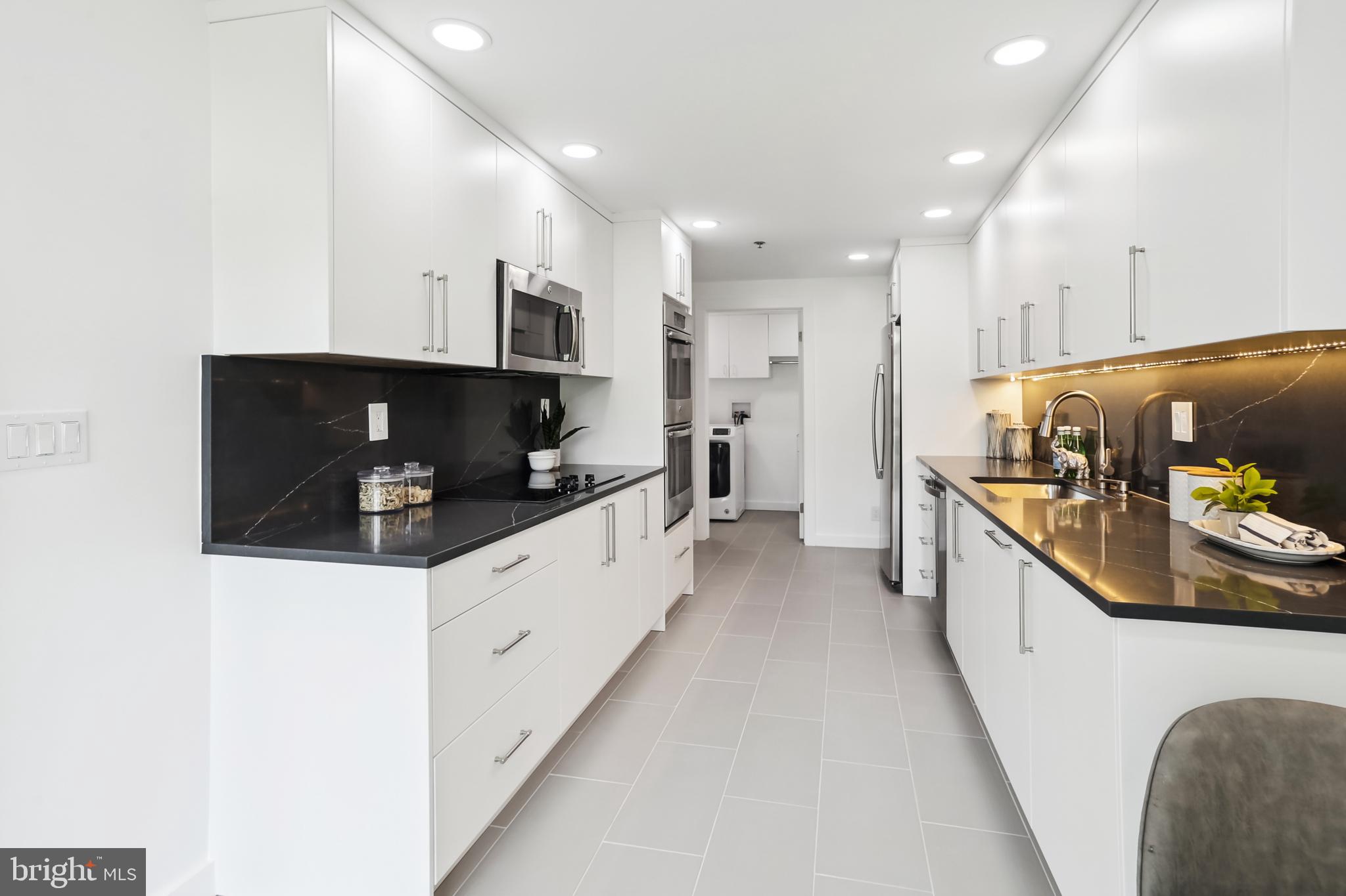 SOMERSET HOUSE CONDOS - Residential