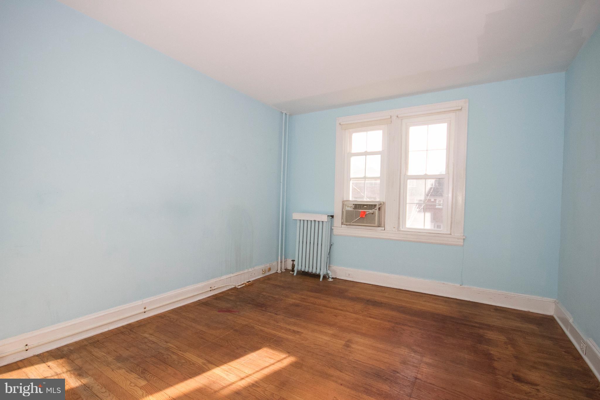 OAKENSHAWE - Residential