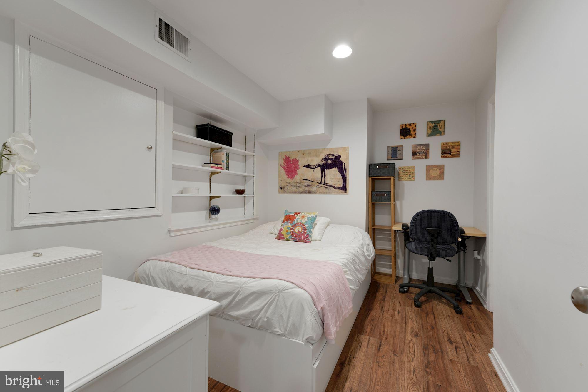CABIN JOHN PARK - Residential