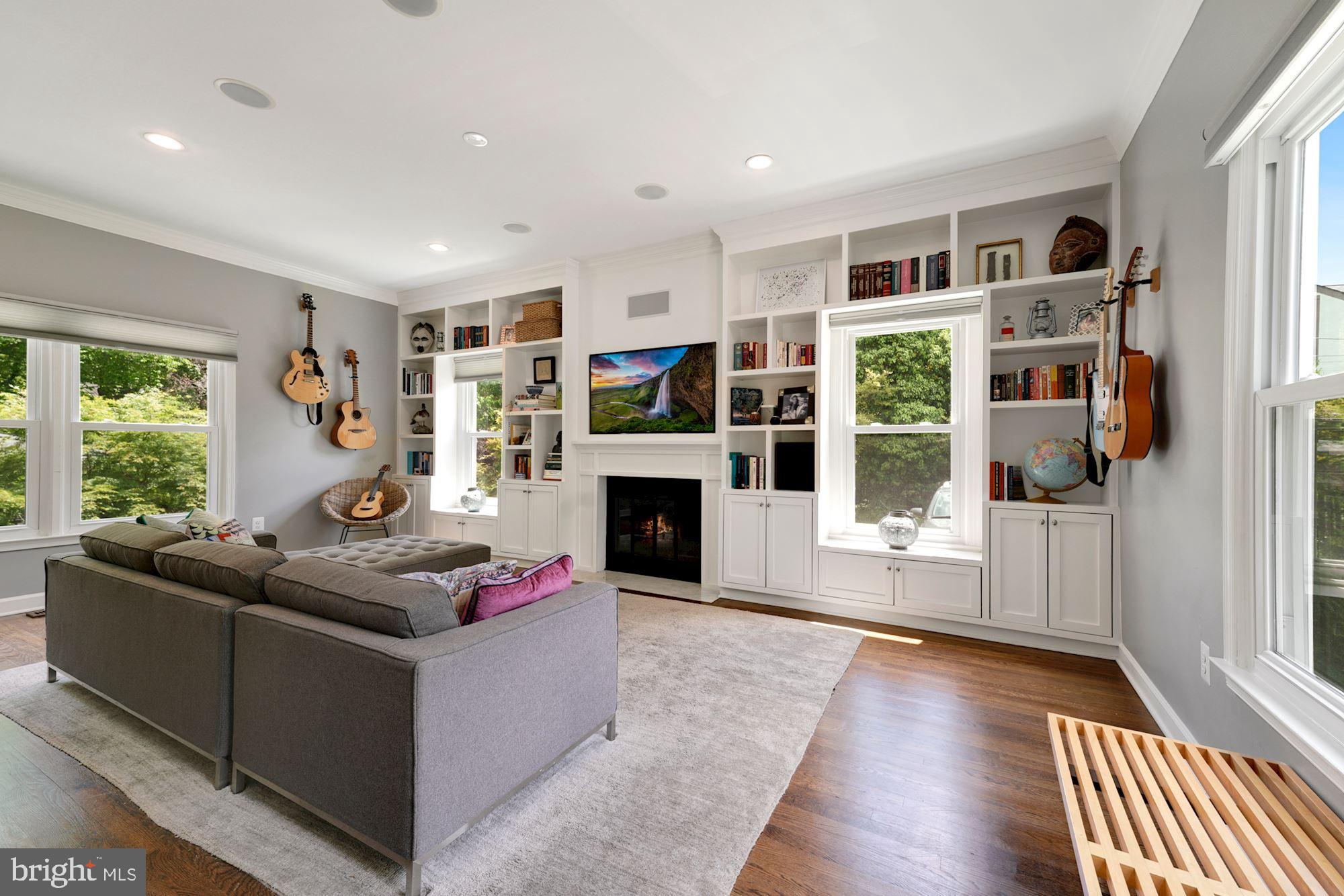CABIN JOHN PARK - Residential