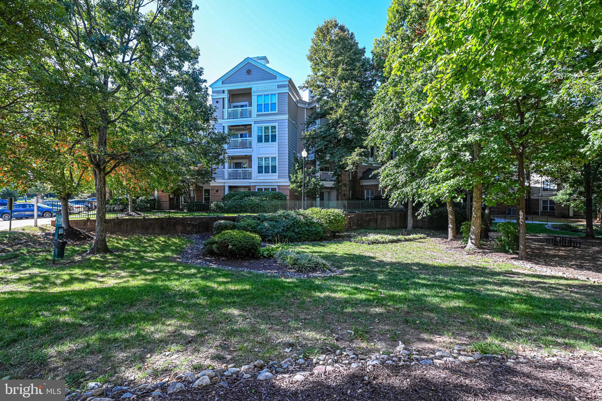 WORLDGATE CONDO - Residential