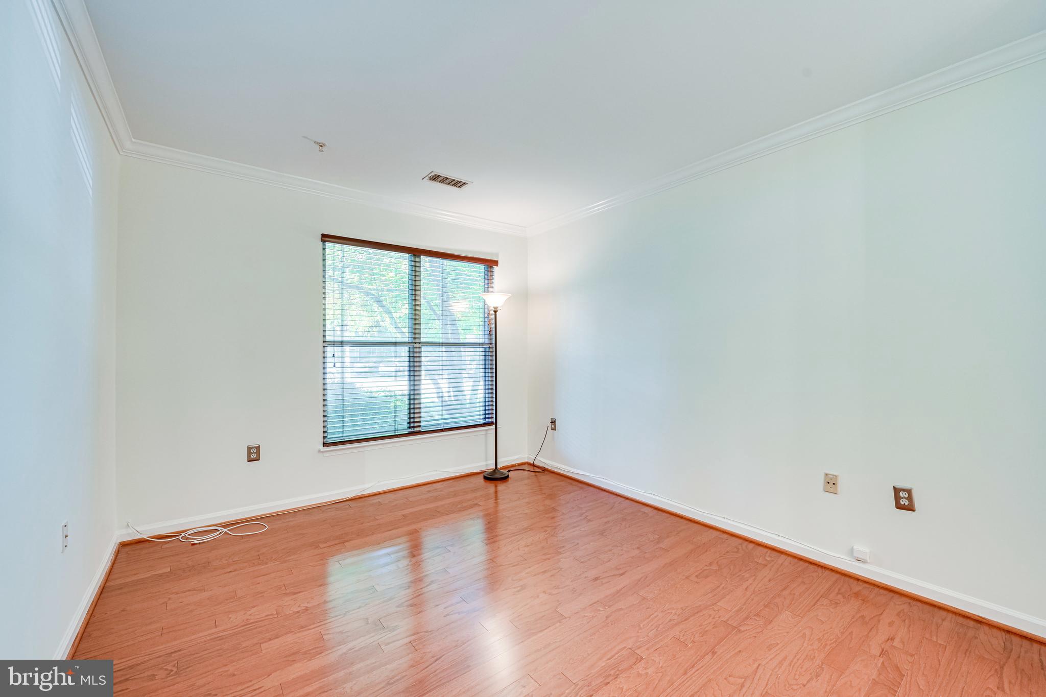 WORLDGATE CONDO - Residential