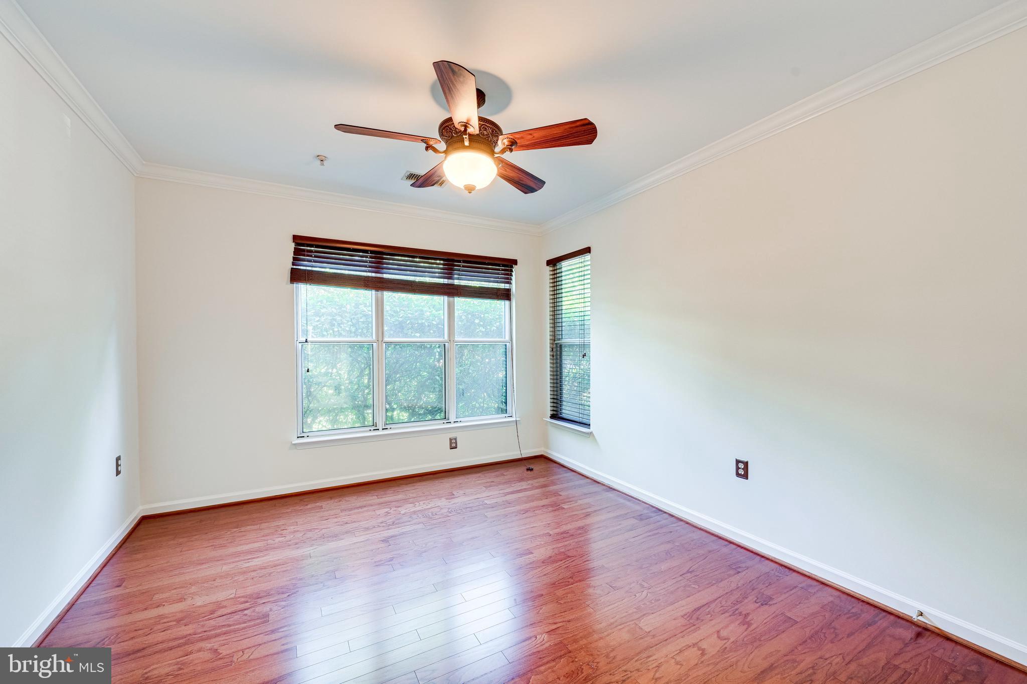 WORLDGATE CONDO - Residential