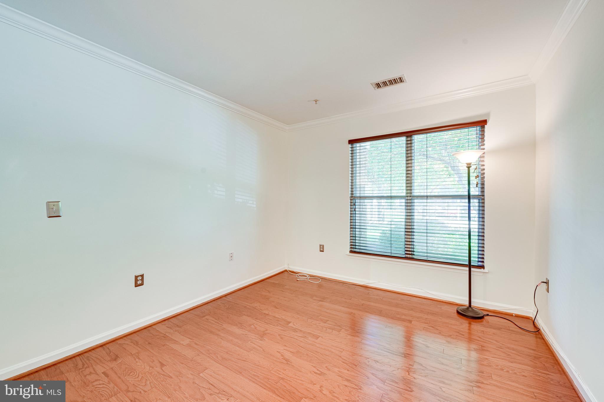 WORLDGATE CONDO - Residential