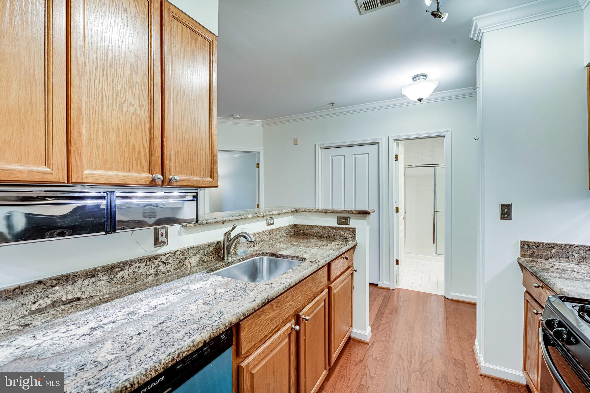 WORLDGATE CONDO - Residential