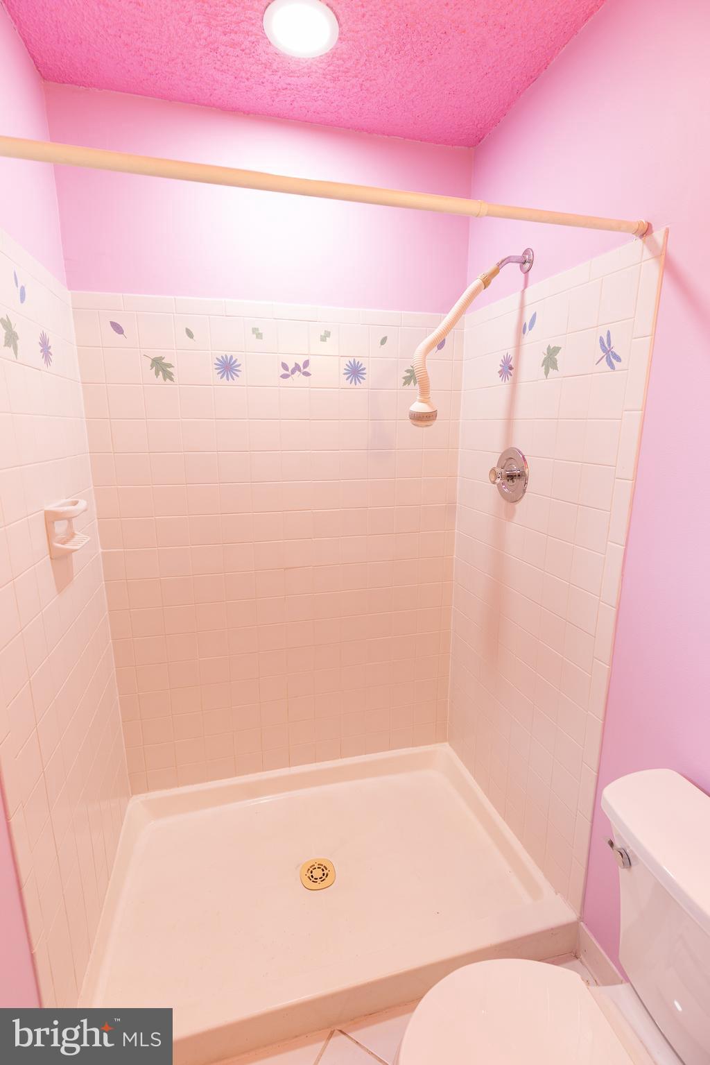 RITCHIE MANOR - Residential