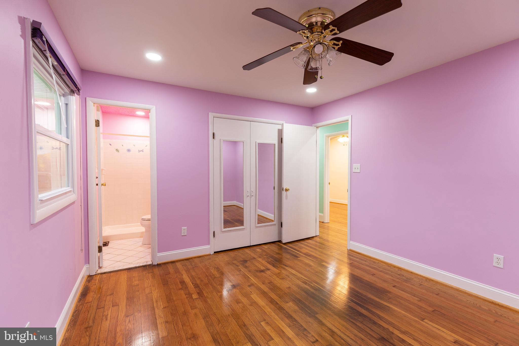 RITCHIE MANOR - Residential