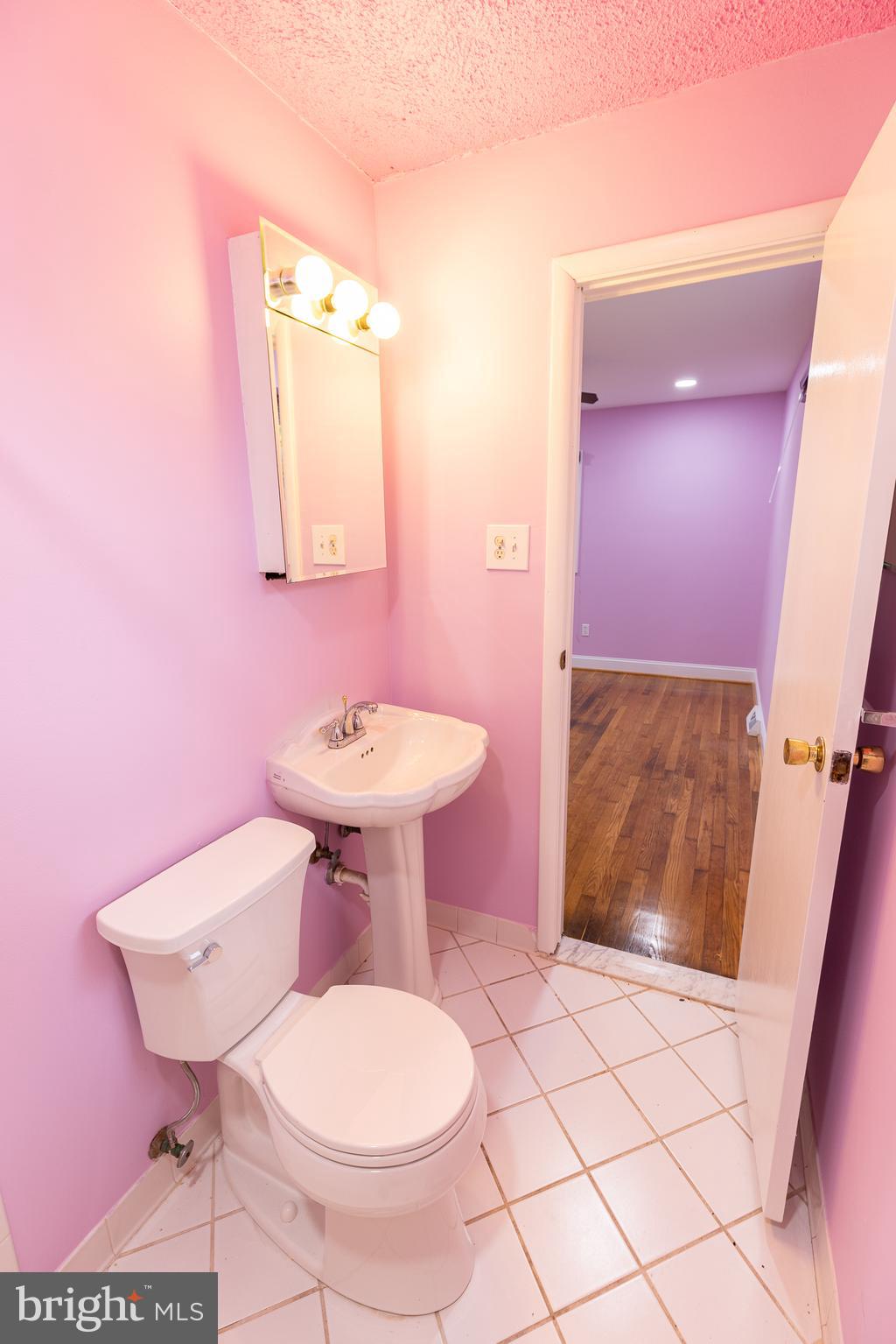 RITCHIE MANOR - Residential