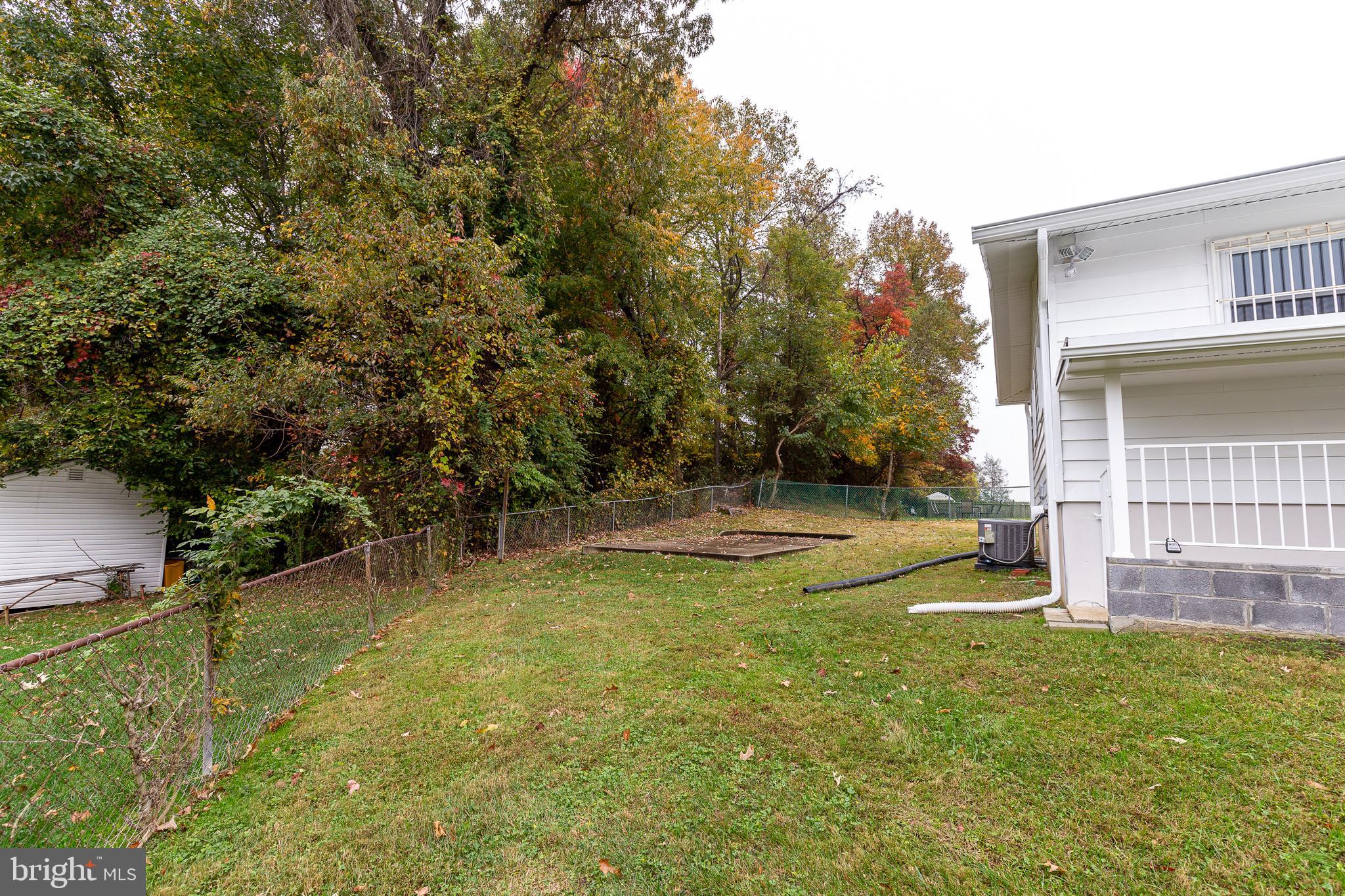 RITCHIE MANOR - Residential