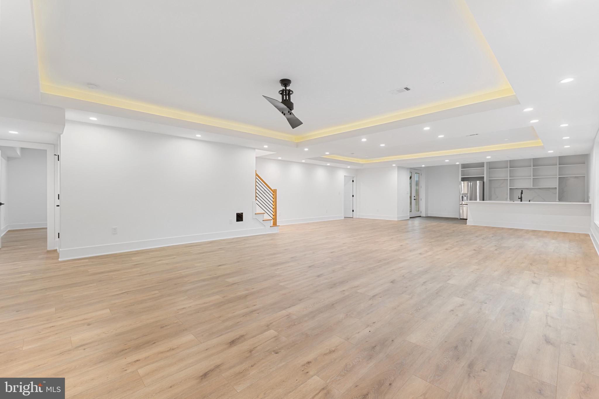 PIMMIT HILLS - Residential