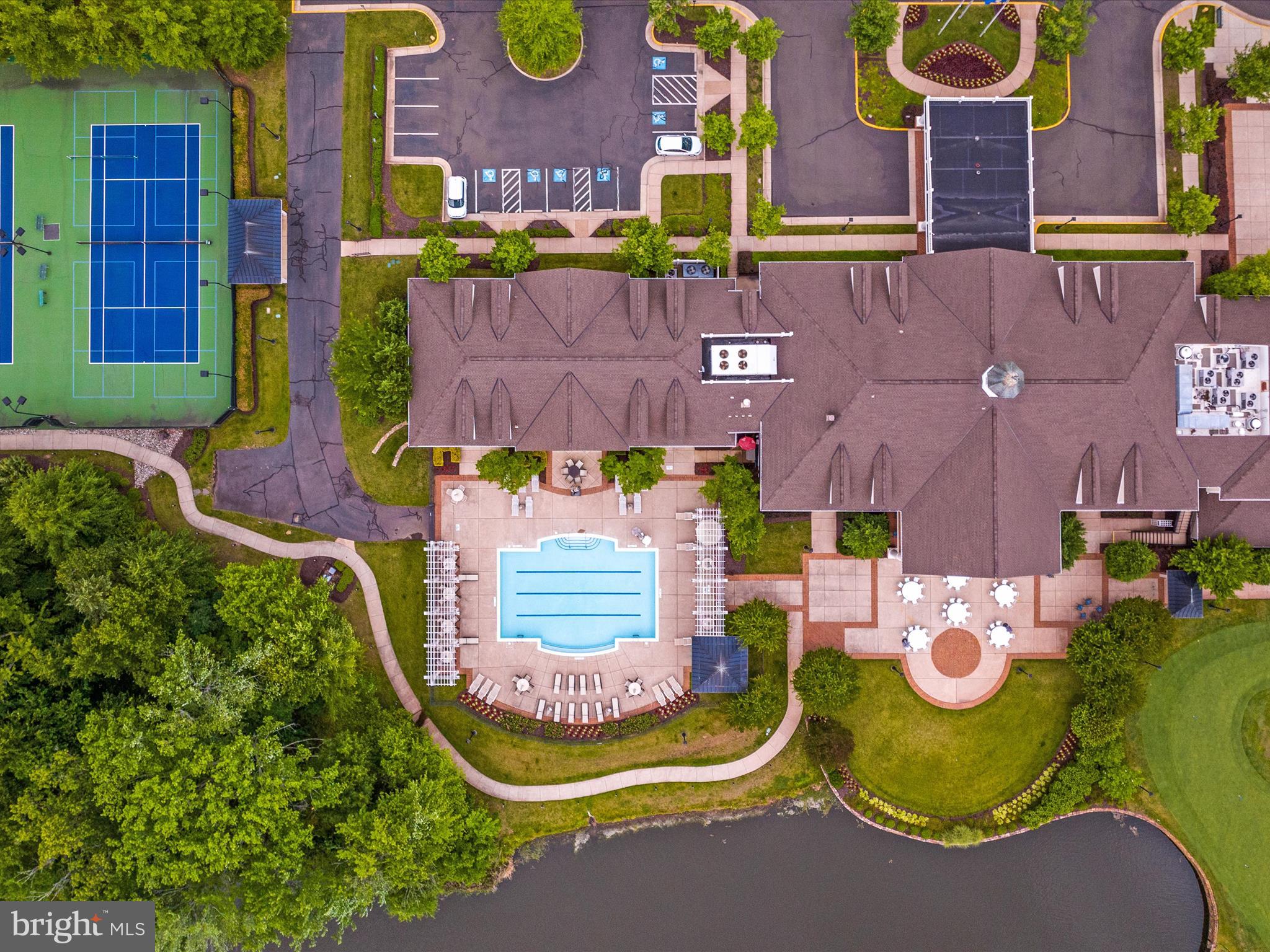 DOMINION VALLEY COUNTRY CLUB - Residential