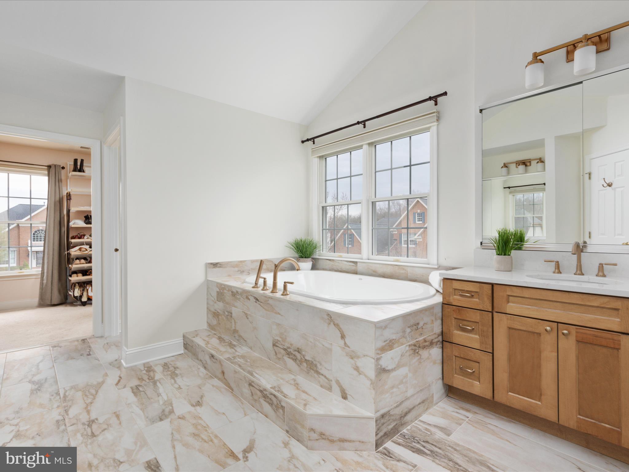 DOMINION VALLEY COUNTRY CLUB - Residential