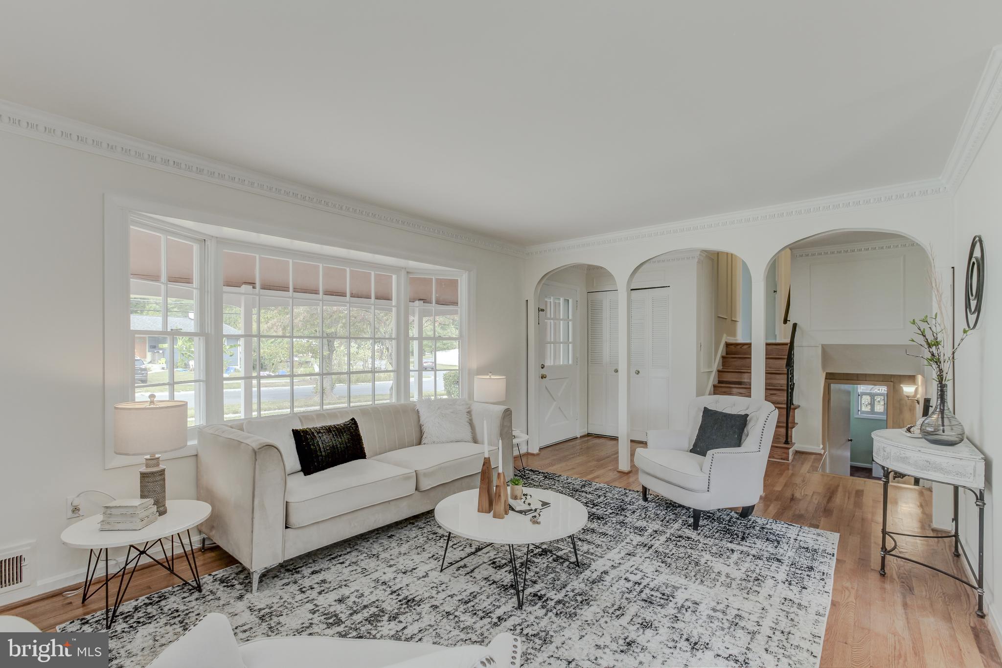 BEL PRE WOODS - Residential