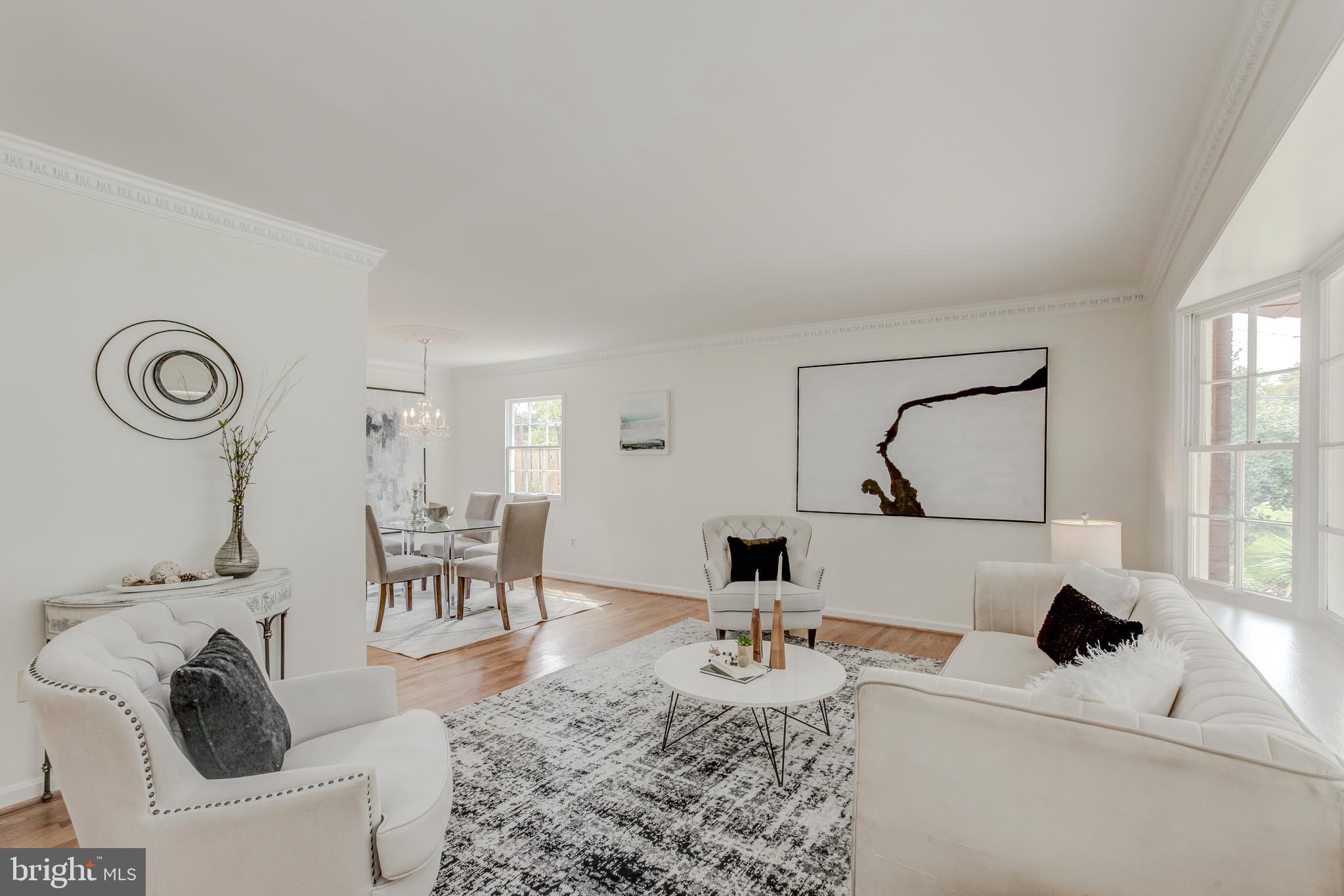 BEL PRE WOODS - Residential