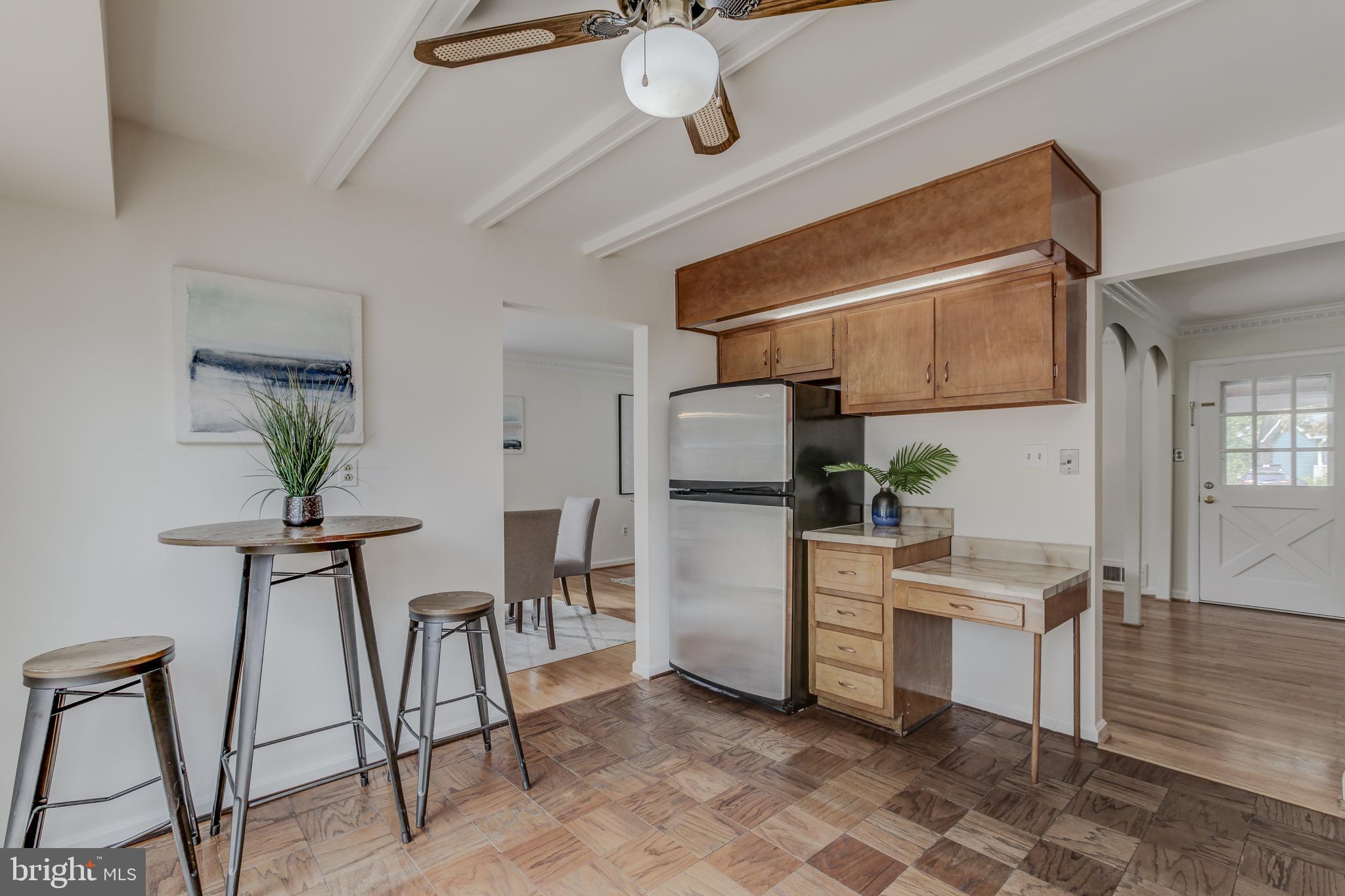 BEL PRE WOODS - Residential