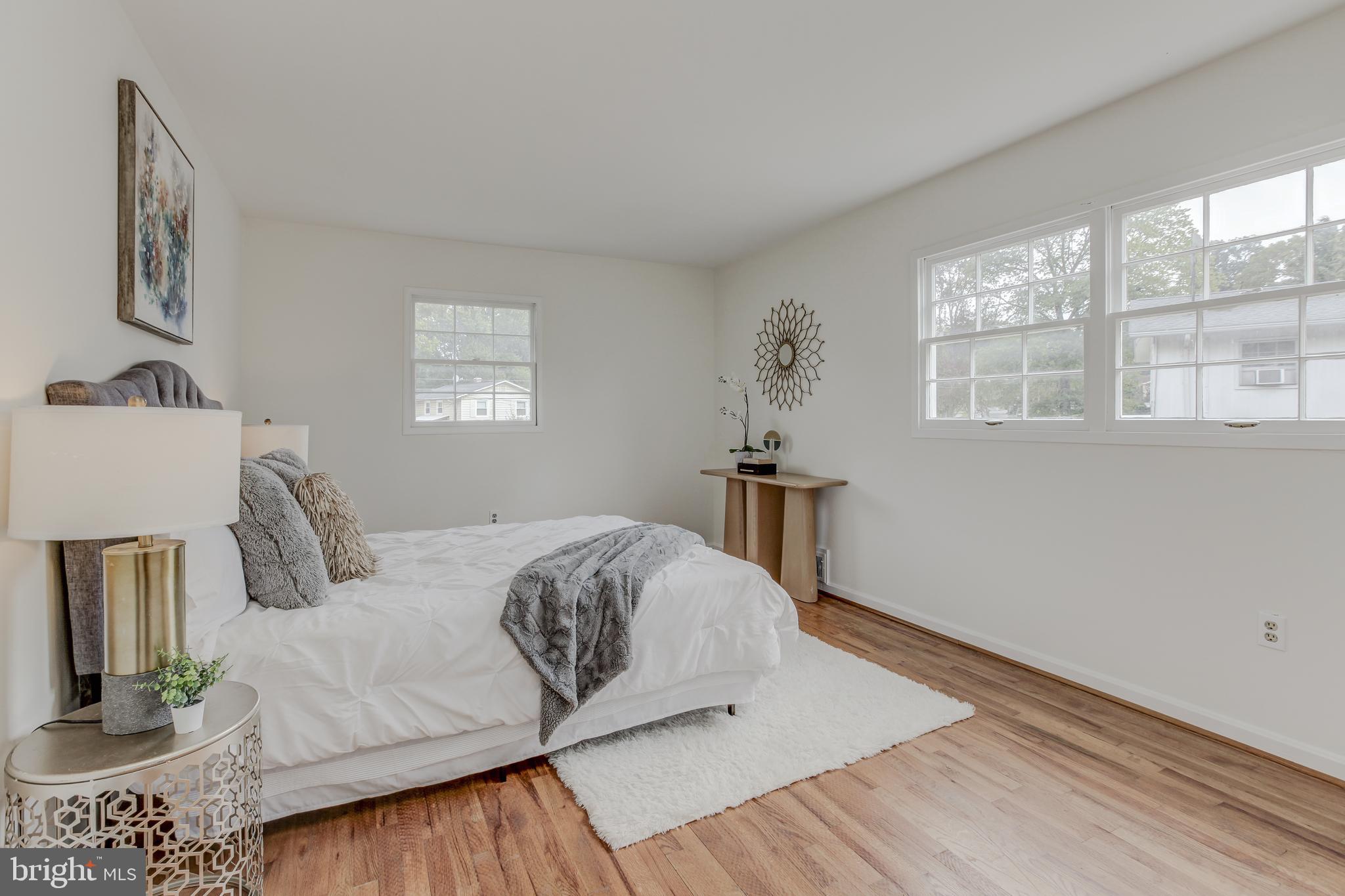 BEL PRE WOODS - Residential