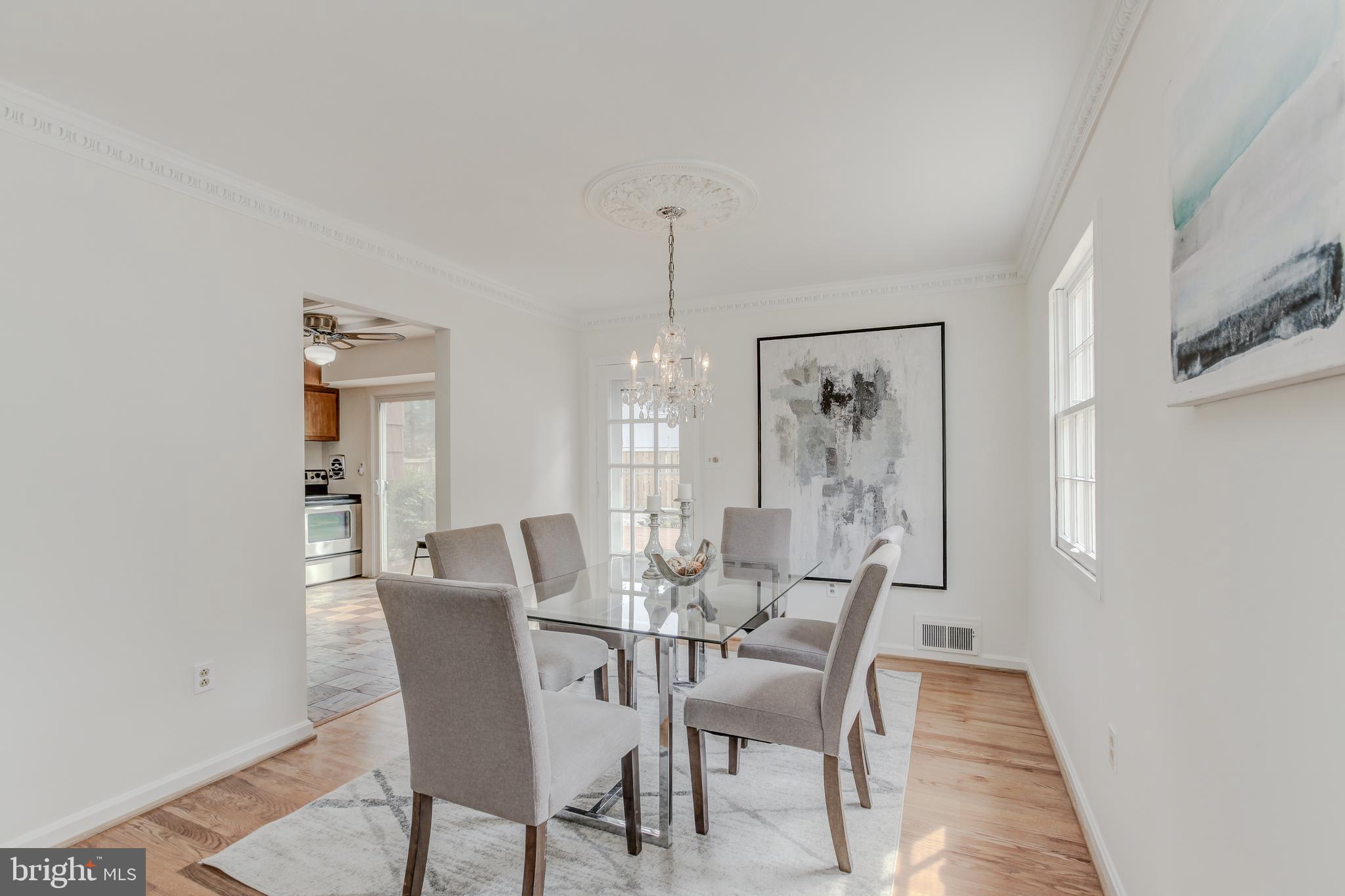 BEL PRE WOODS - Residential