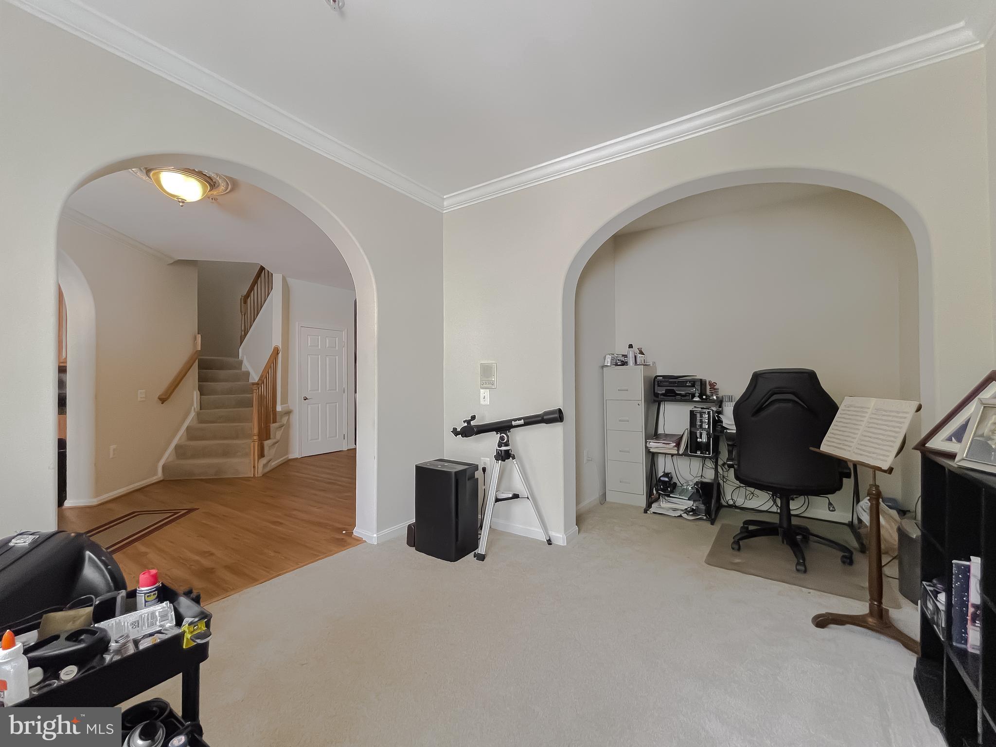 COLONIAL CHARLES - Residential