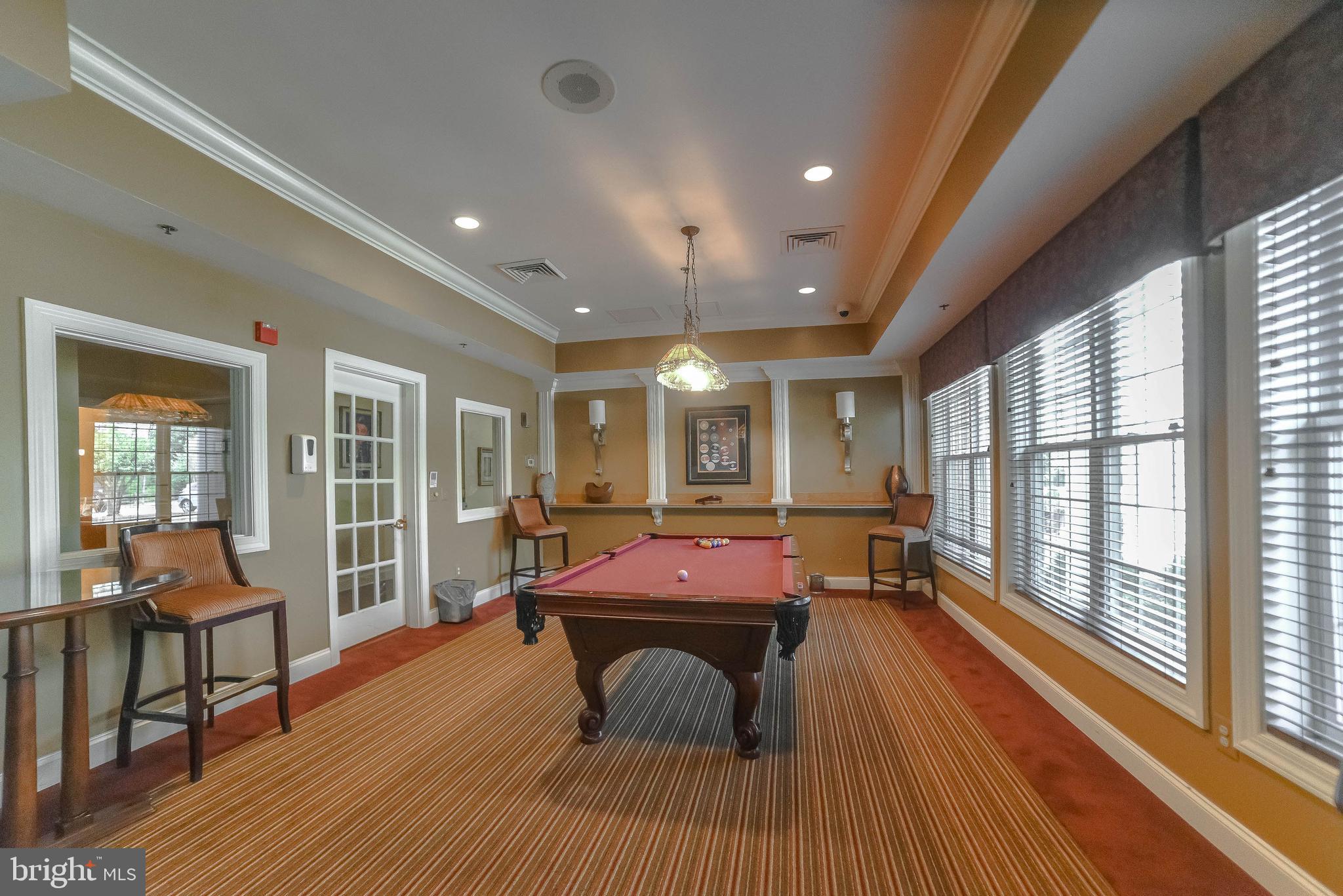 COLONIAL CHARLES - Residential