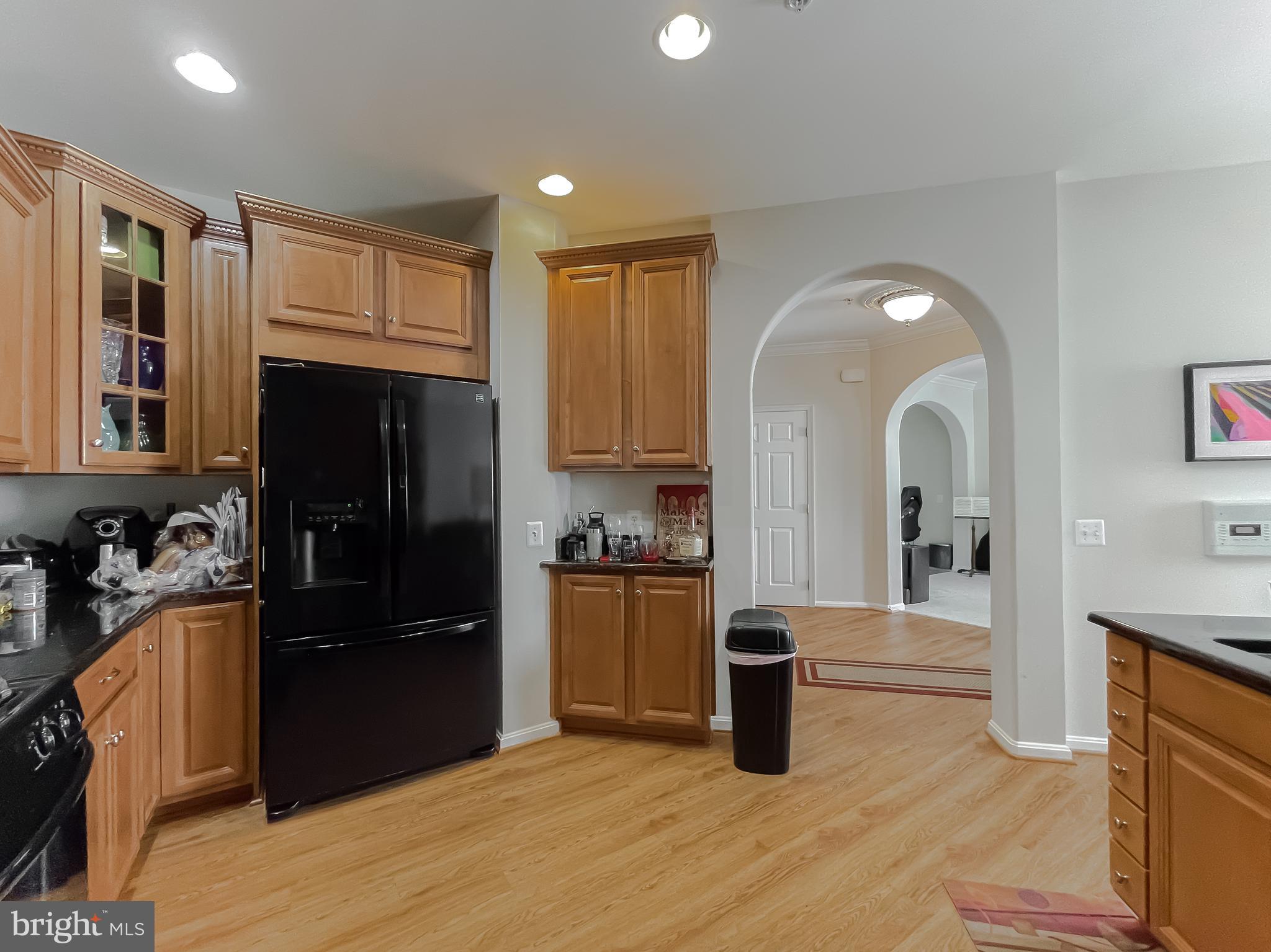 COLONIAL CHARLES - Residential