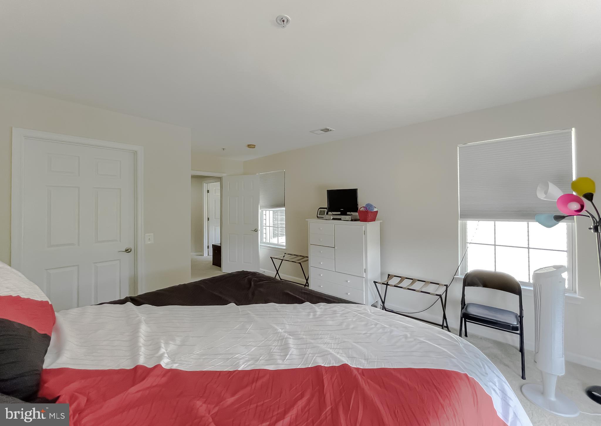 COLONIAL CHARLES - Residential