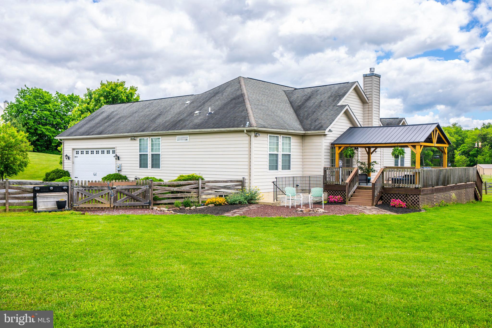 GEORGETOWN ORCHARDS - Residential