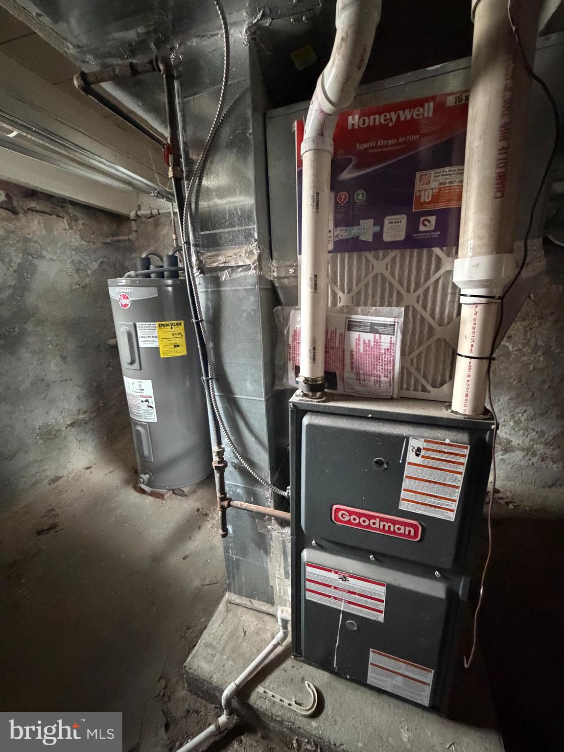 NORRISTOWN - Residential