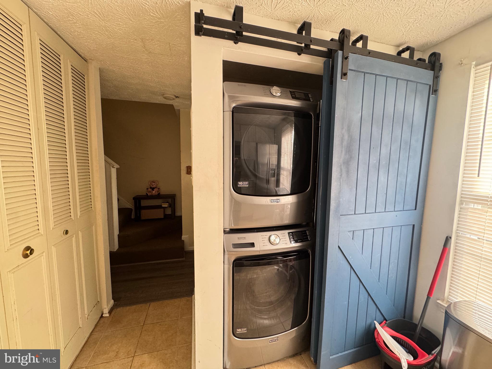 OAK POND PLAT FIVEPHASE - Residential