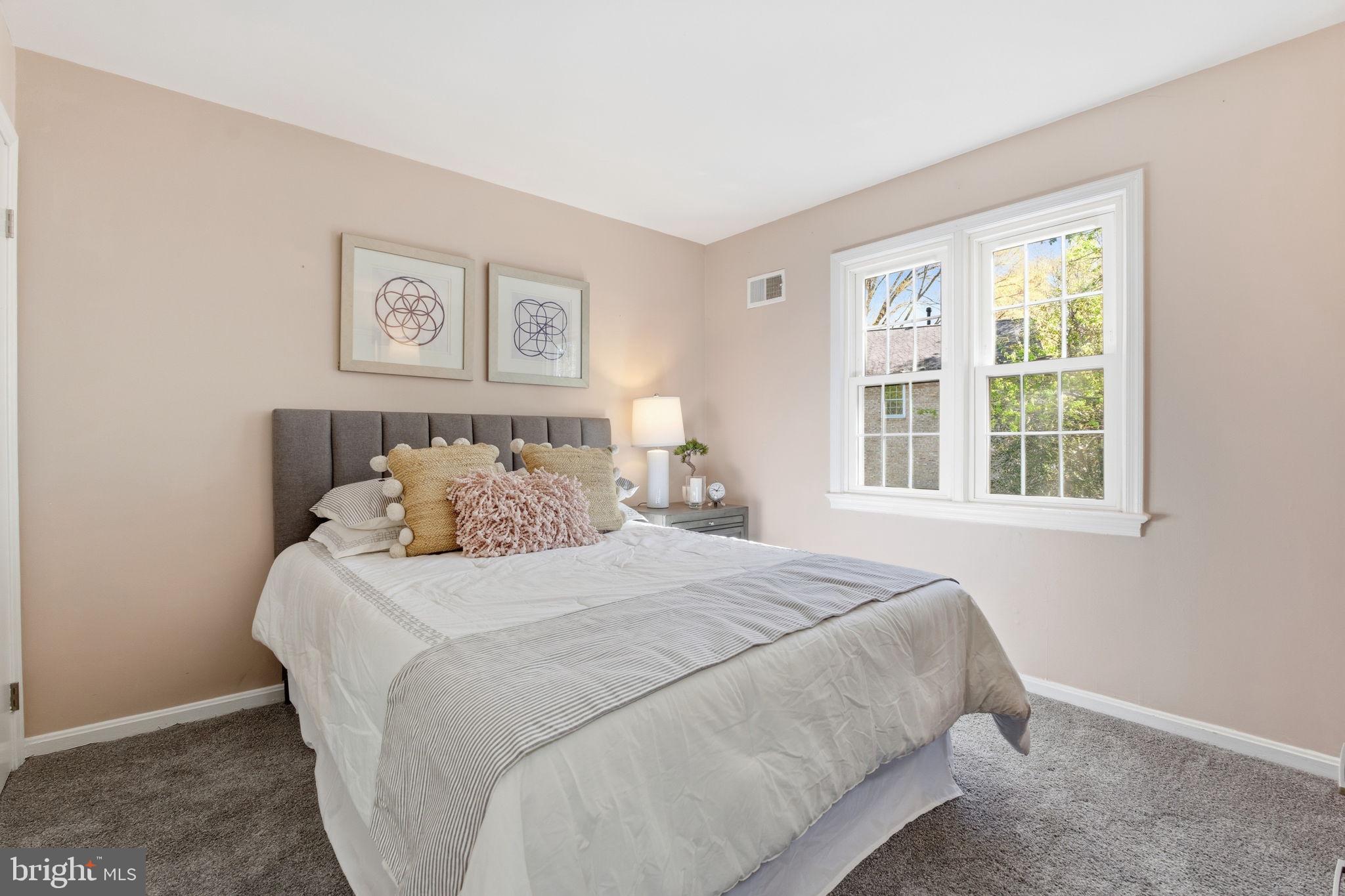 STONEGATE - Residential