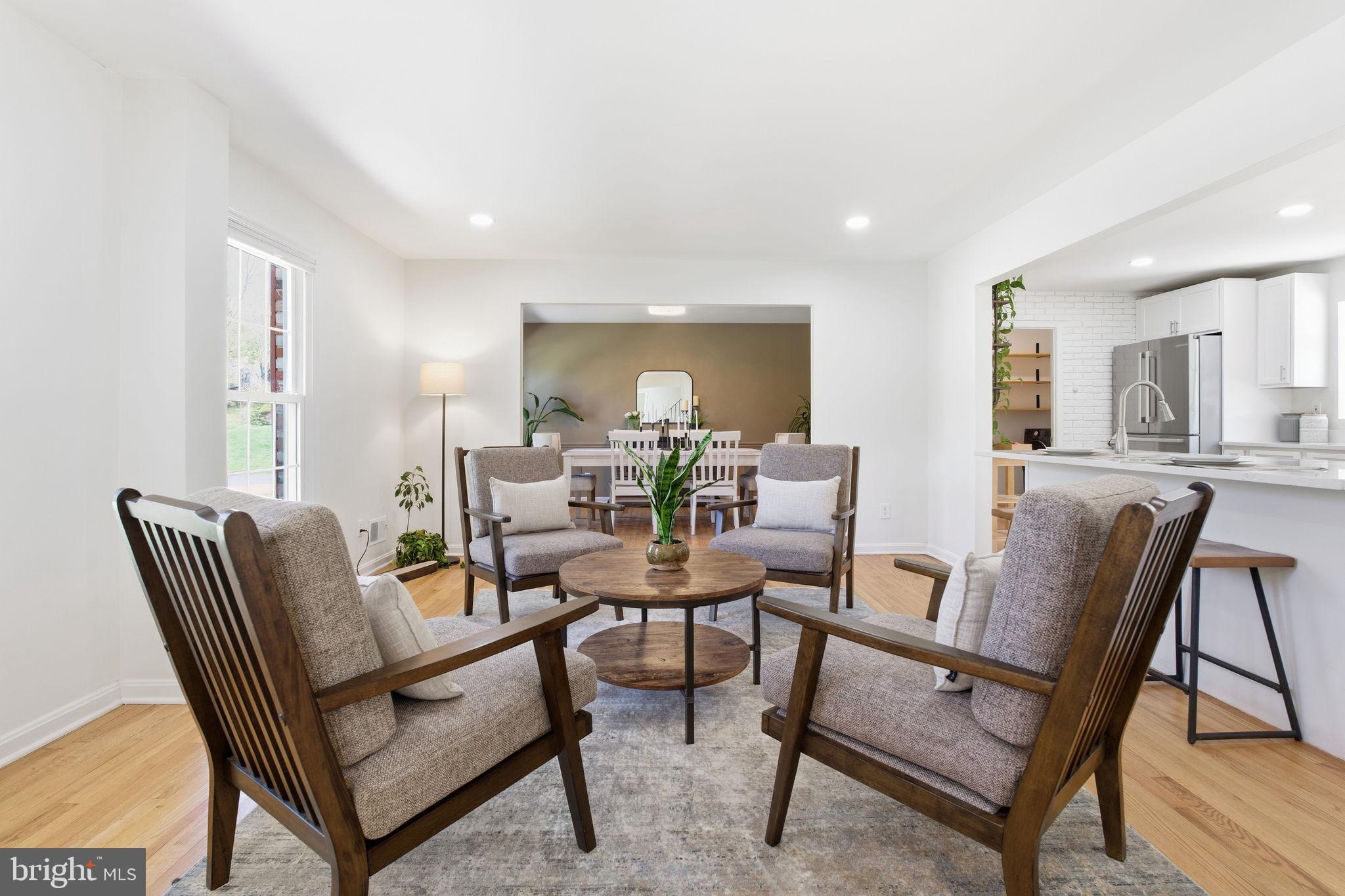 STONEGATE - Residential