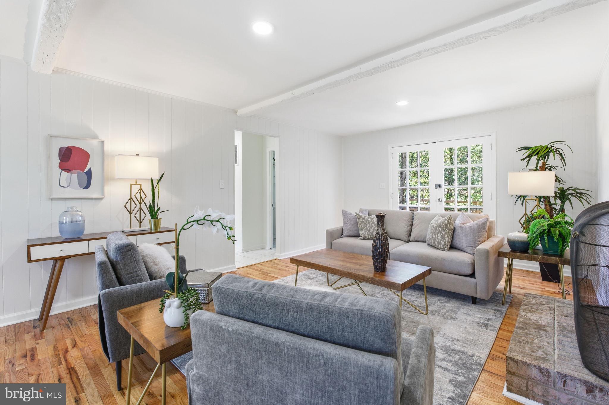 STONEGATE - Residential